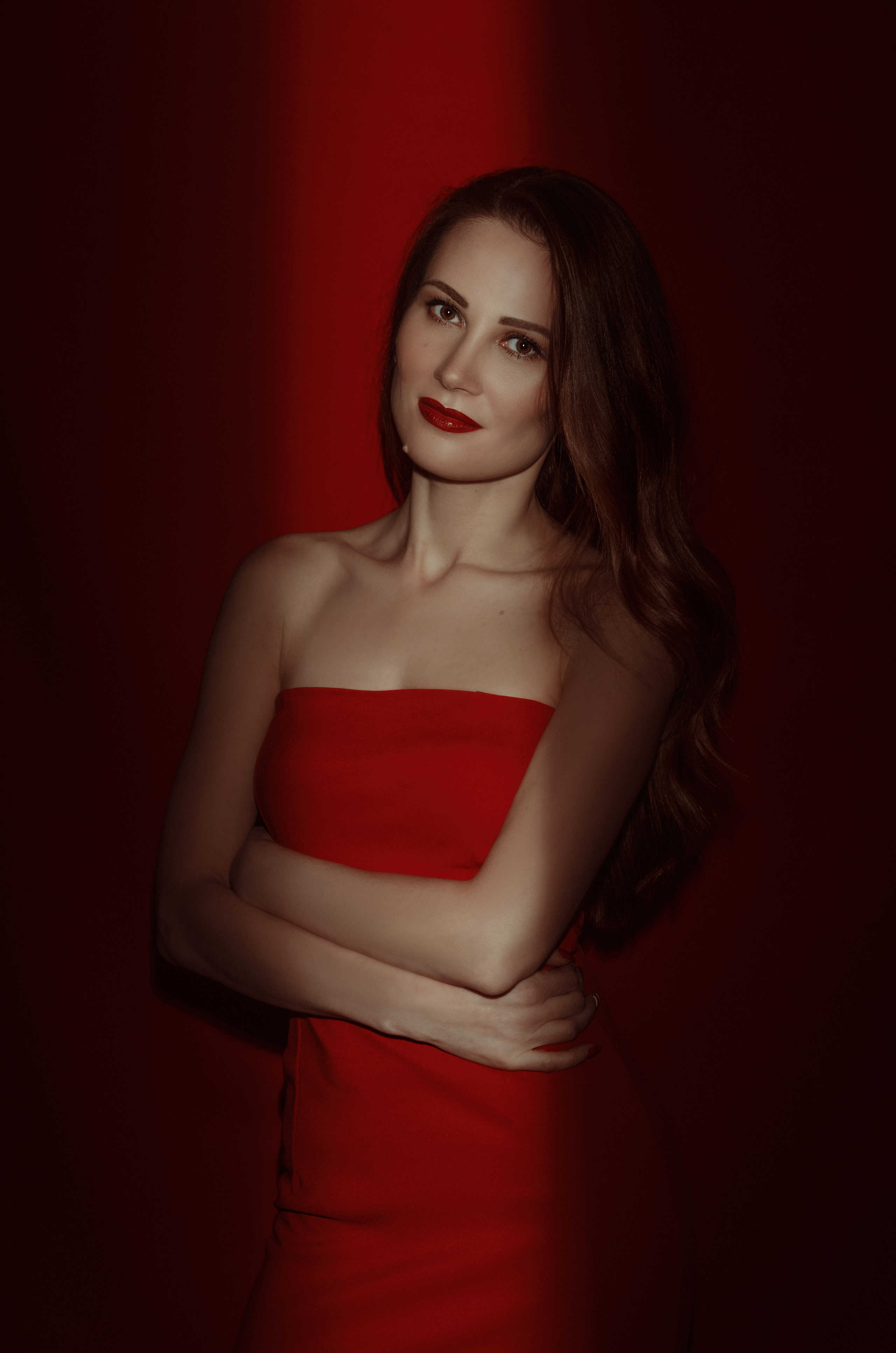 Наташа. Стильные выпускные альбомы и индивидуальные фотосессии в Таганроге