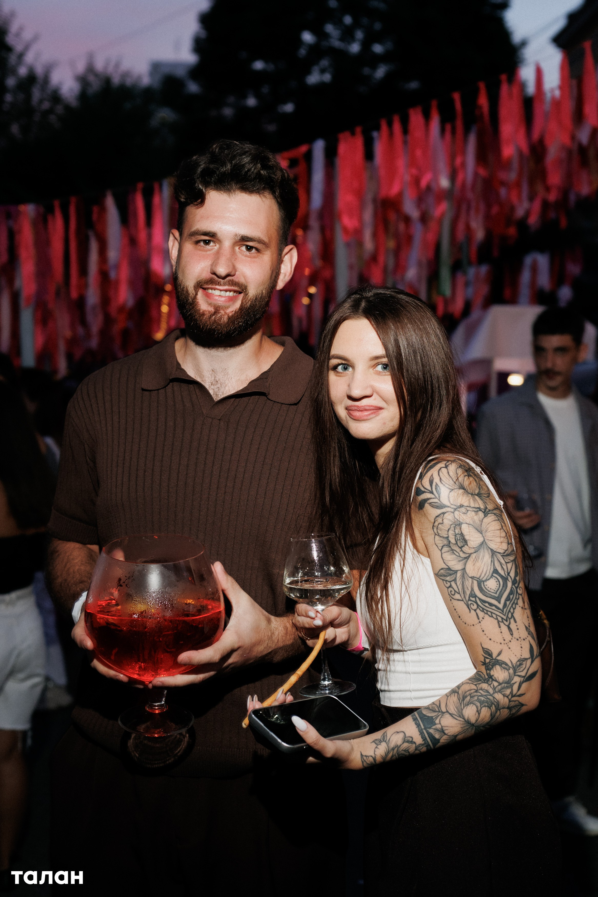 ВИНОТЕКА [бар+магаз] — BIRTHDAY PARTY. СВОИ. ФОТООТЧЕТЫ-СОБЫТИЯ-МЕСТА