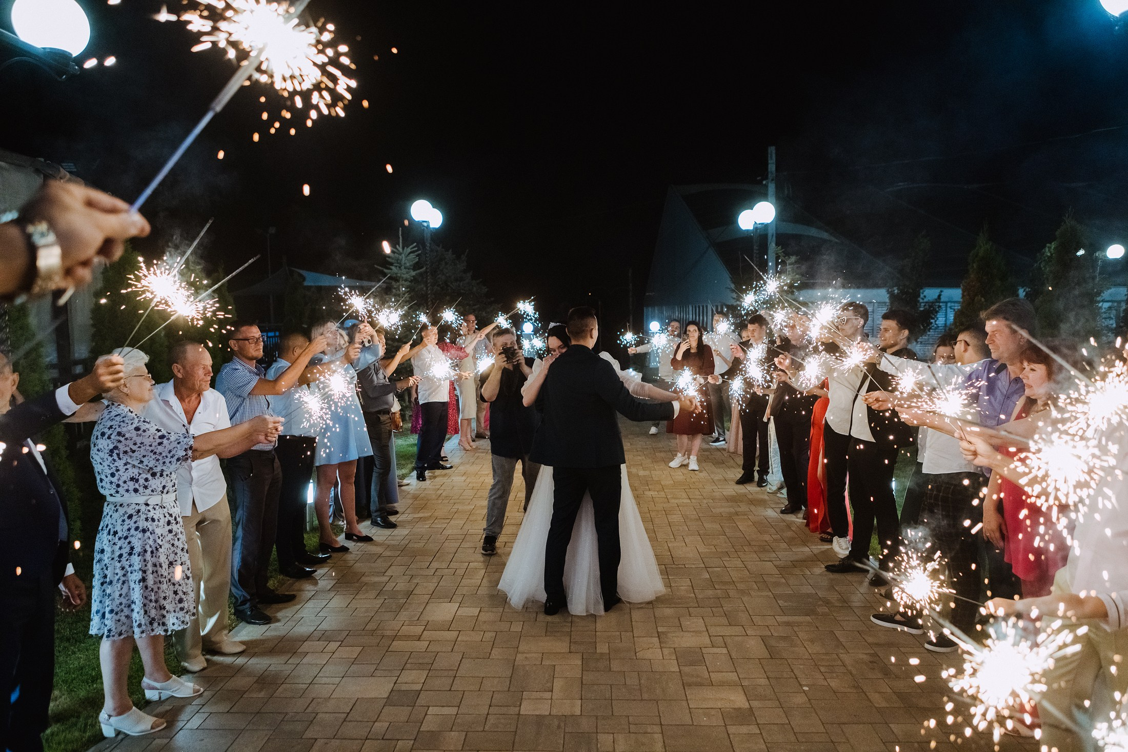 Александр и Ольга. Фотографы в городе Волгограде — Людмила Агеева и Алексей Околелов