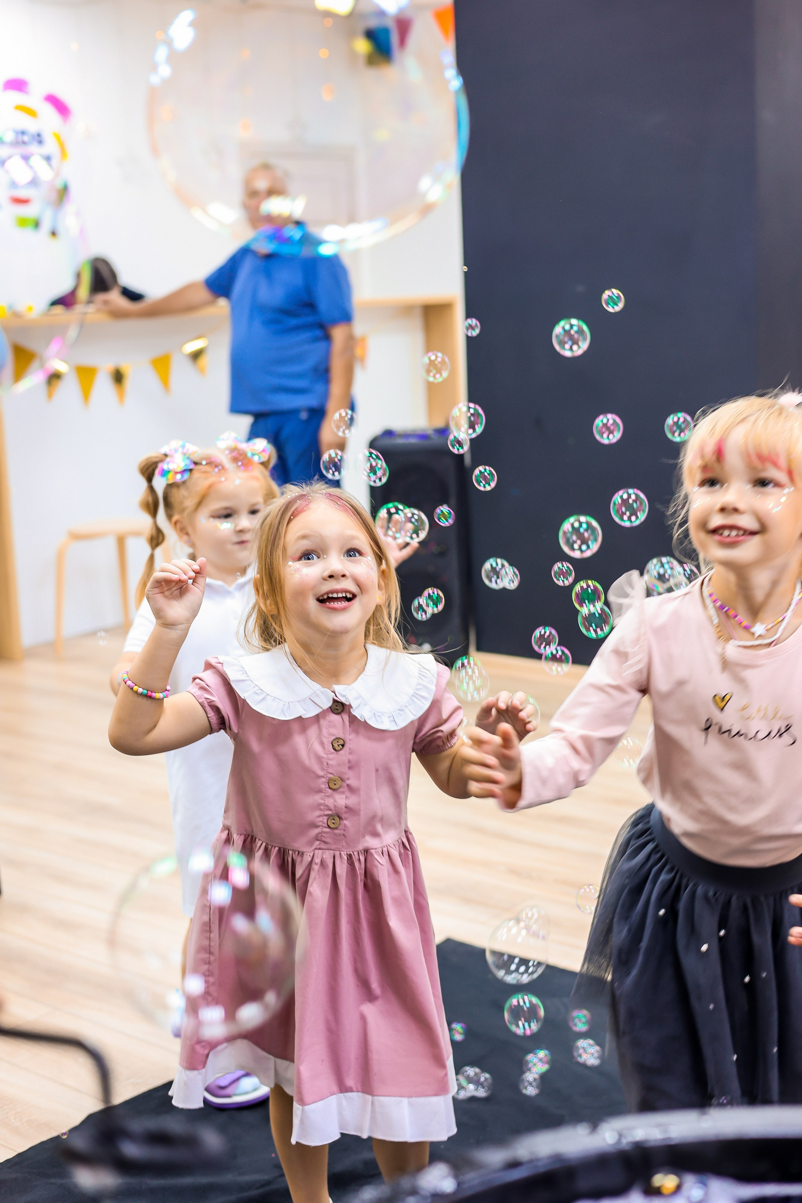 Арина 4 года. Kids Point. Фотограф Диана Воробьева Нижний Новгород