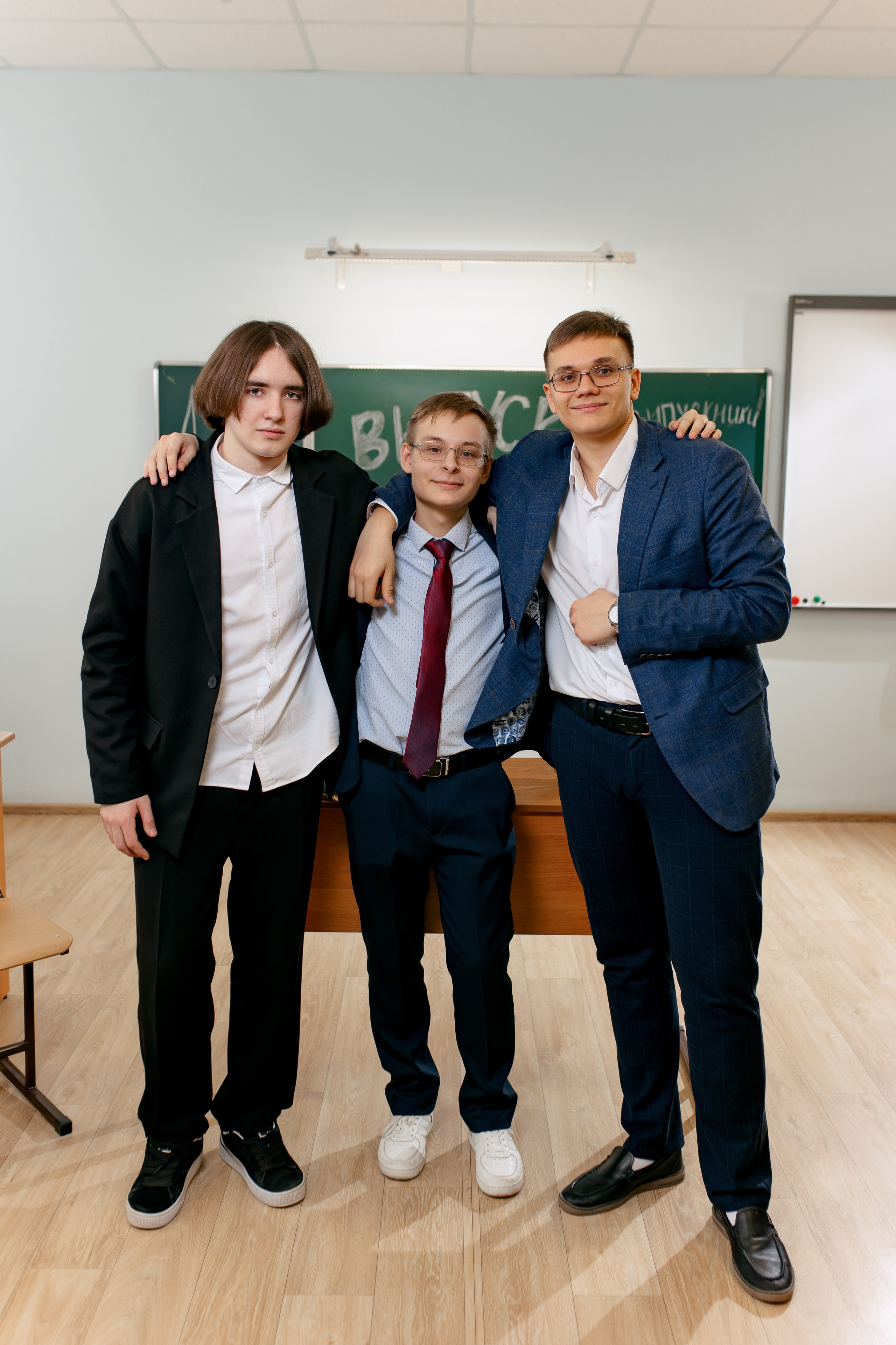 11 класс ЦО 4 Ефремов. Свадебный и семейный фотограф в Туле и области Маша Костина