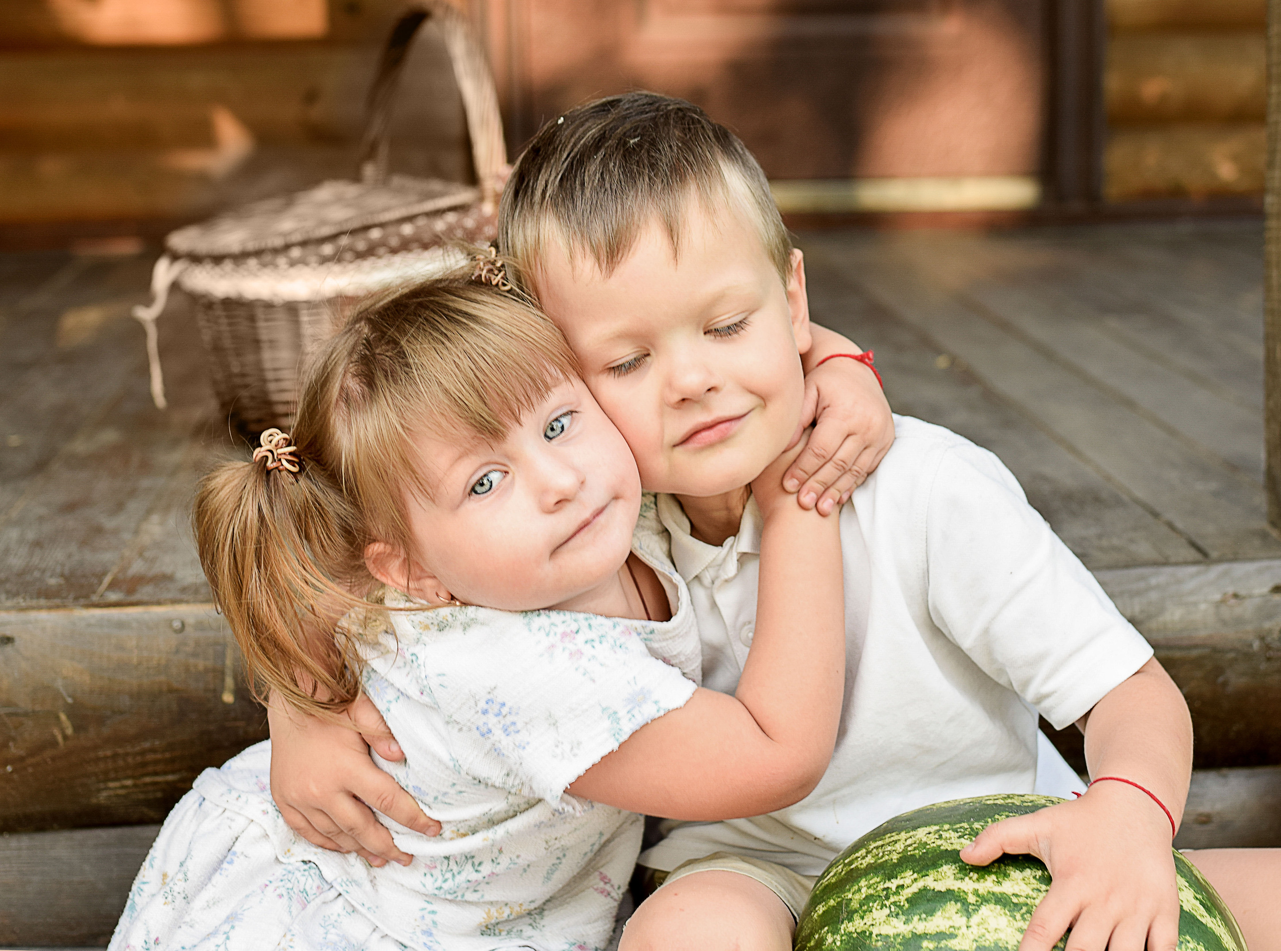 Славутич — Арбузная семейная. Фотограф в Ялте Инна Найден. Детский и семейный фотограф