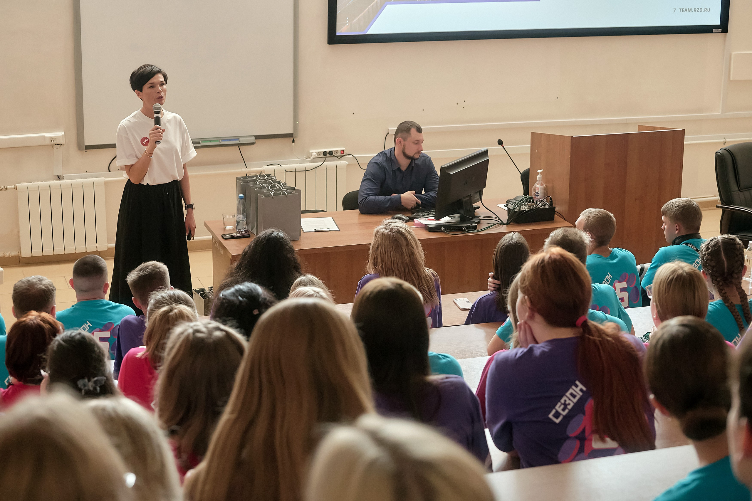 Большая перемена. Фотограф Яковлев Роман — Красноярск