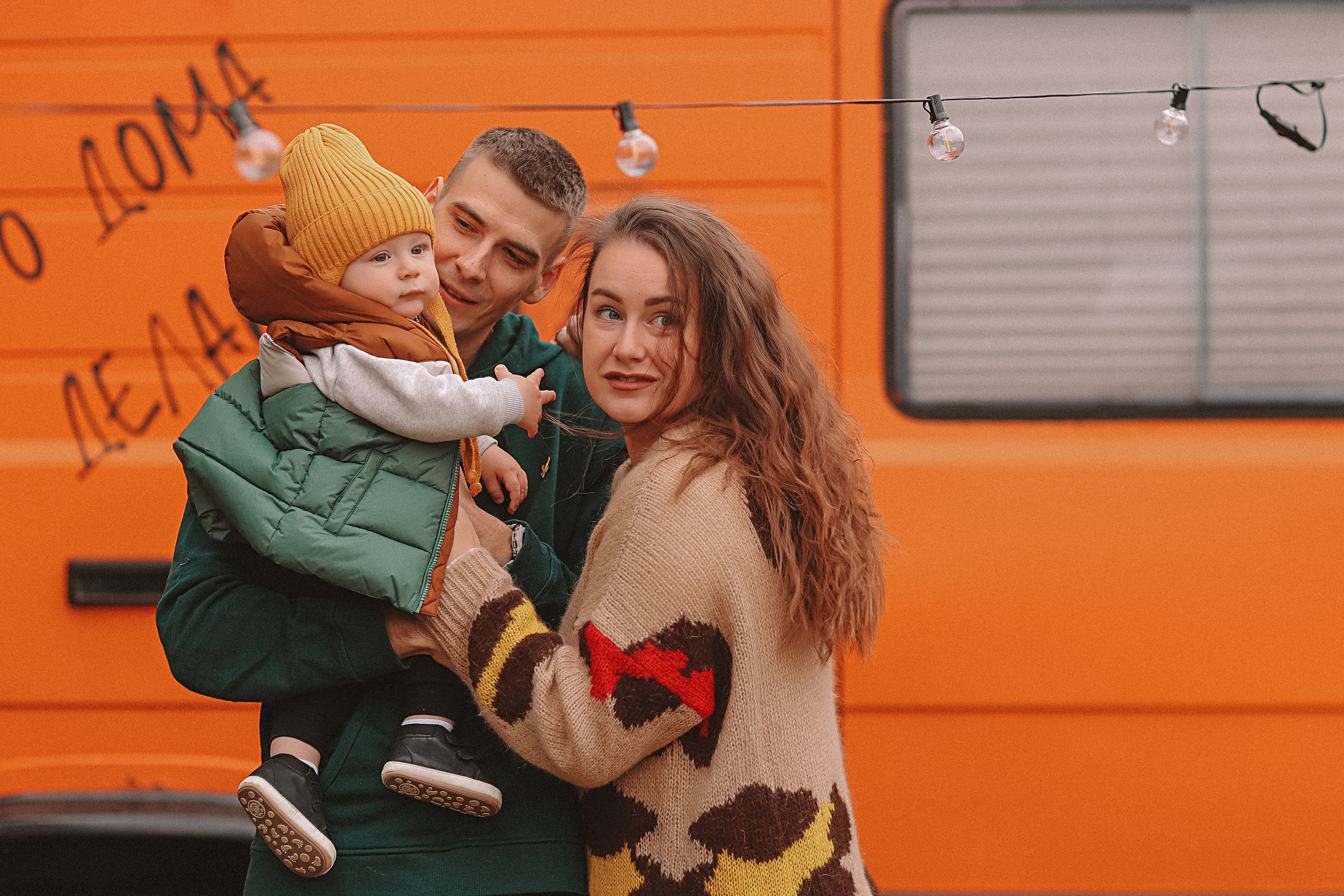 Бус/кемпер. Семейный фотограф Тюмень, фотограф на роды Салмина Мария