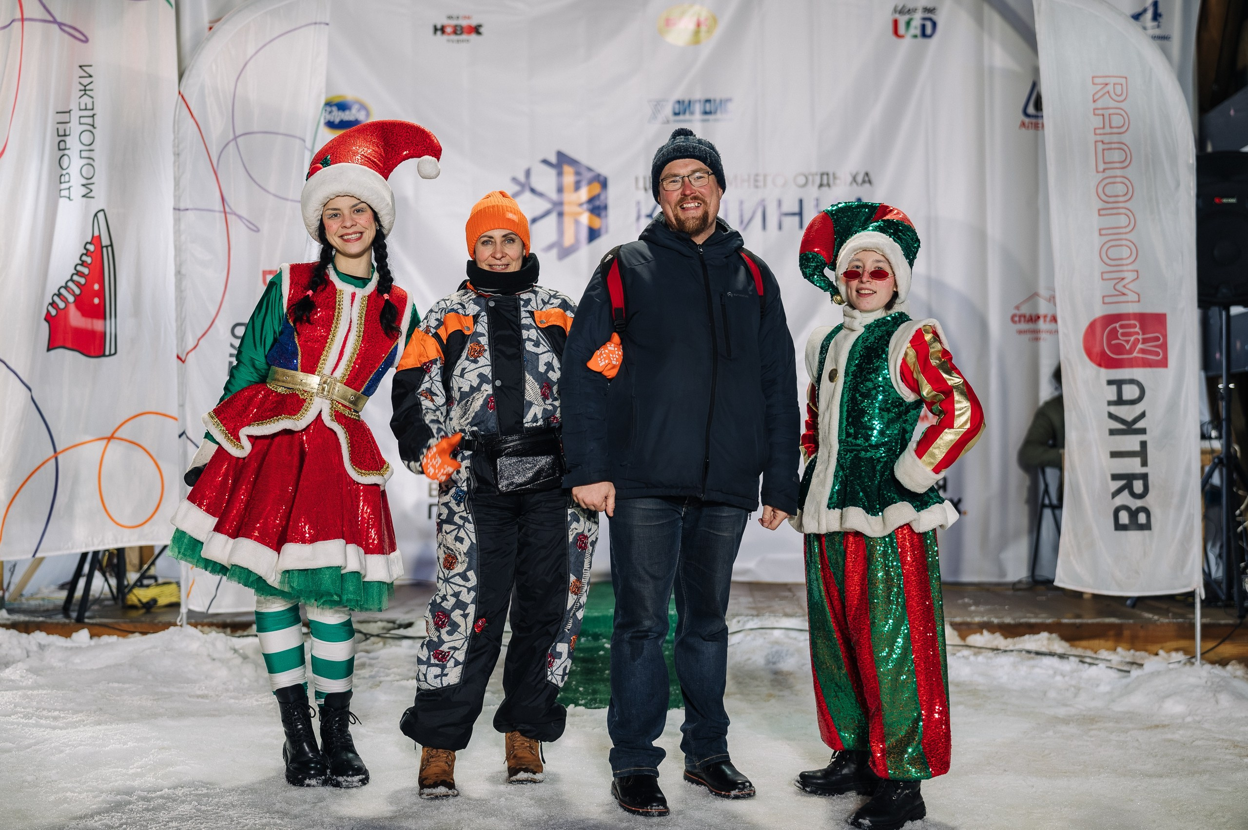Награждение волонтерского корпуса 650-летия города Киров. Репортажный фотограф в Кирове Александр Лутошкин