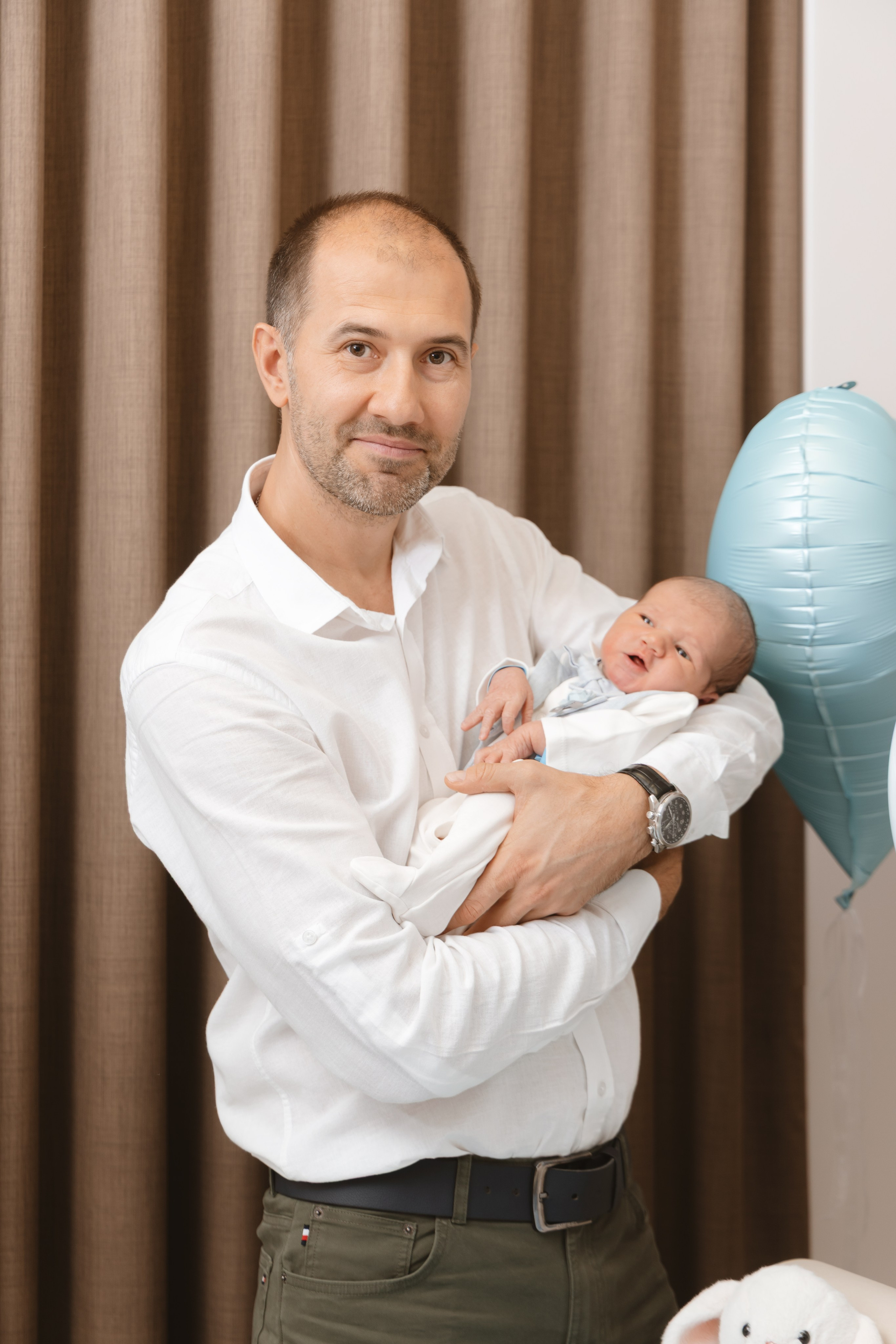 Выписка из роддома. Photomantis