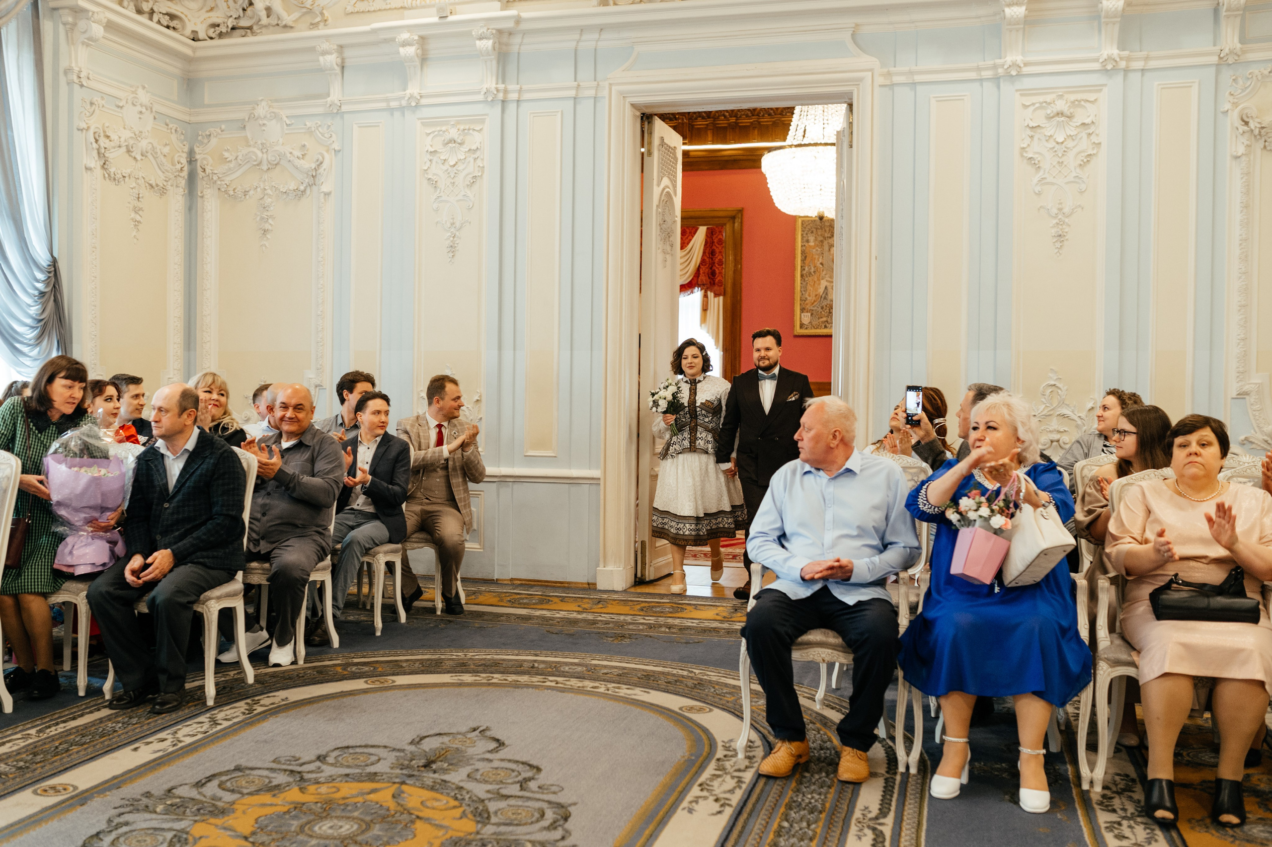 Виктор и Ксения. Свадебный и студийный фотограф Ирина Котикова