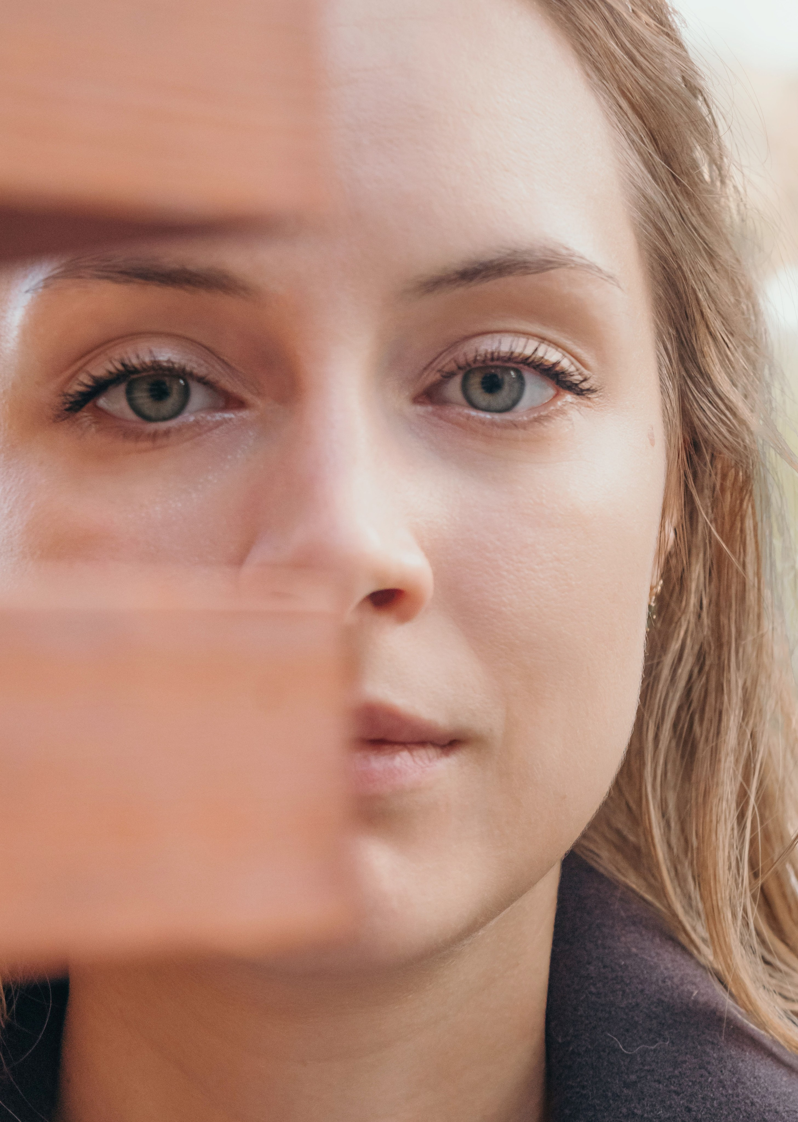 Elegant beauty with Lyubov. Portrait photographer in Tivat Montenegro Katerina Kirsanova