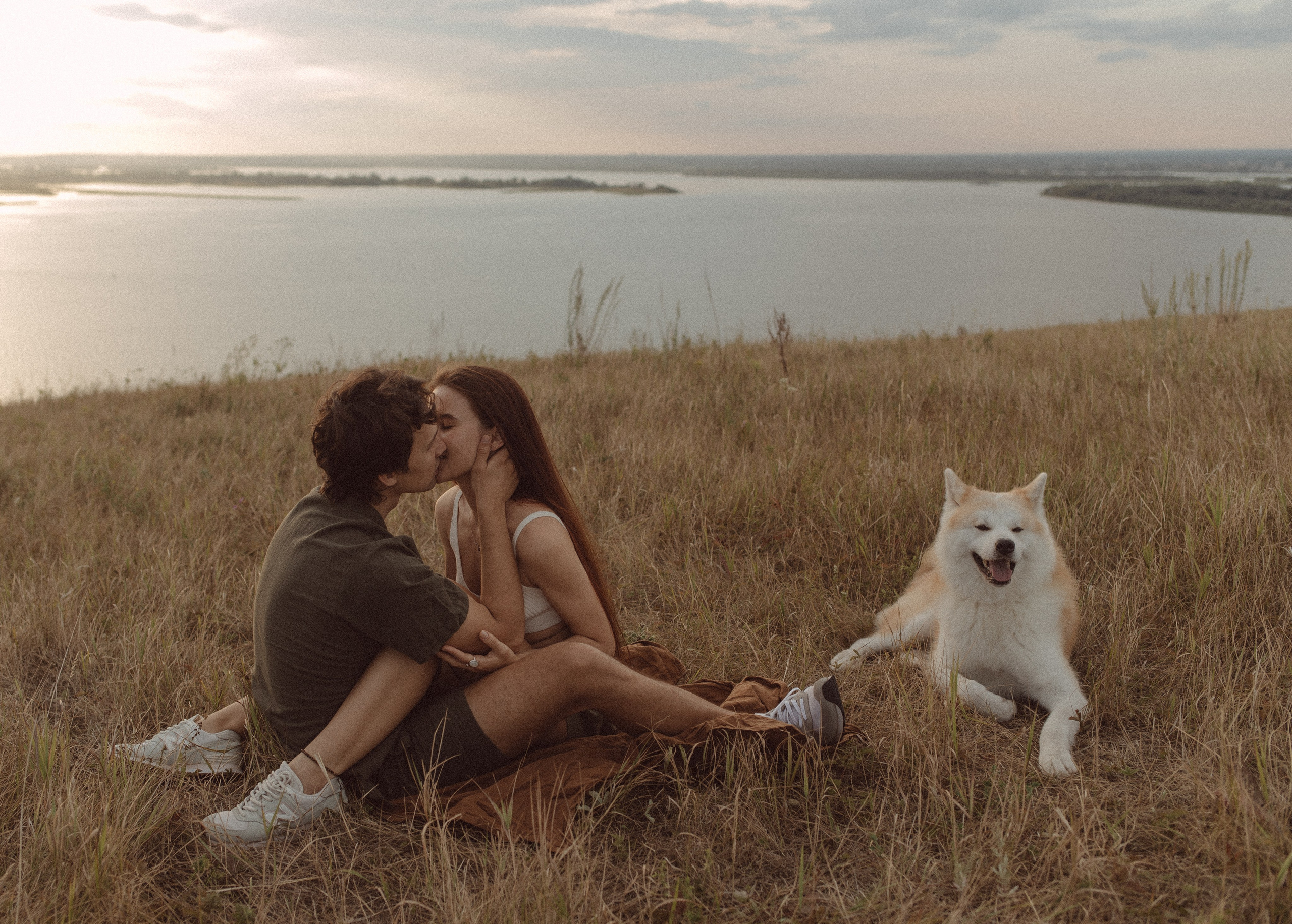 Прогулка на закате. Фотограф Ксения Степаненко