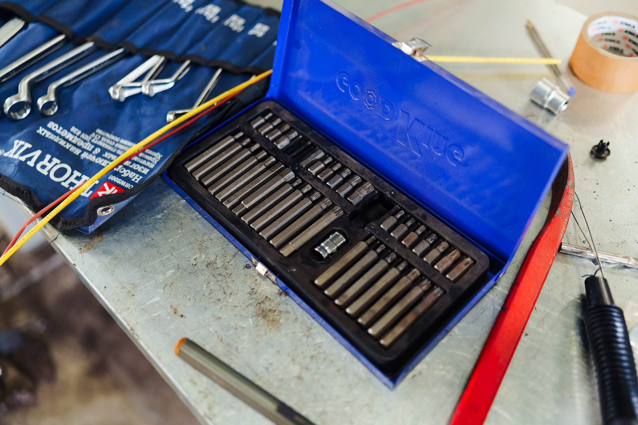 Сьемка для автосервиса РЕМСПОТ. Фотограф в СПБ Алмаз Камаев