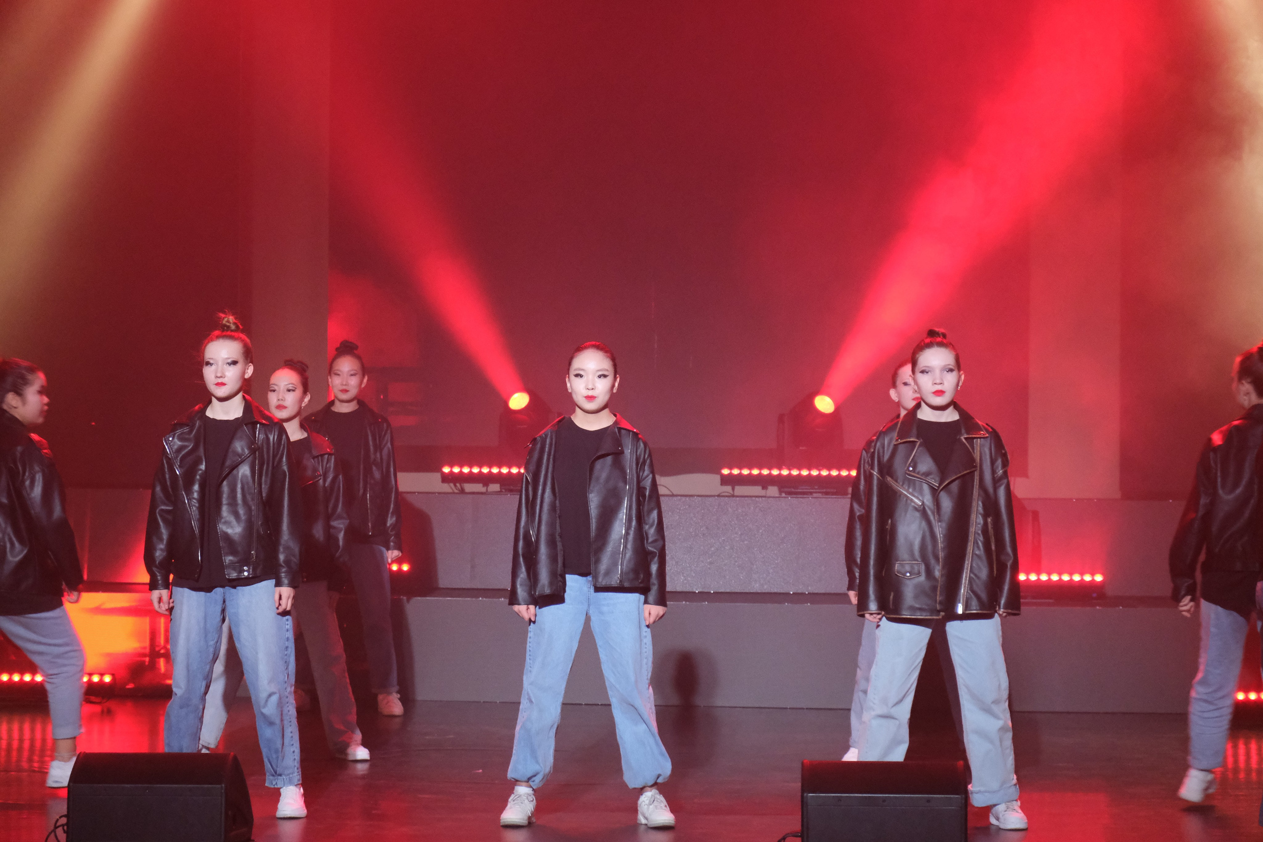 Концерт, посвященный 100-летию Хоринского района. Сэсэг — дочь степи | семейный фотограф