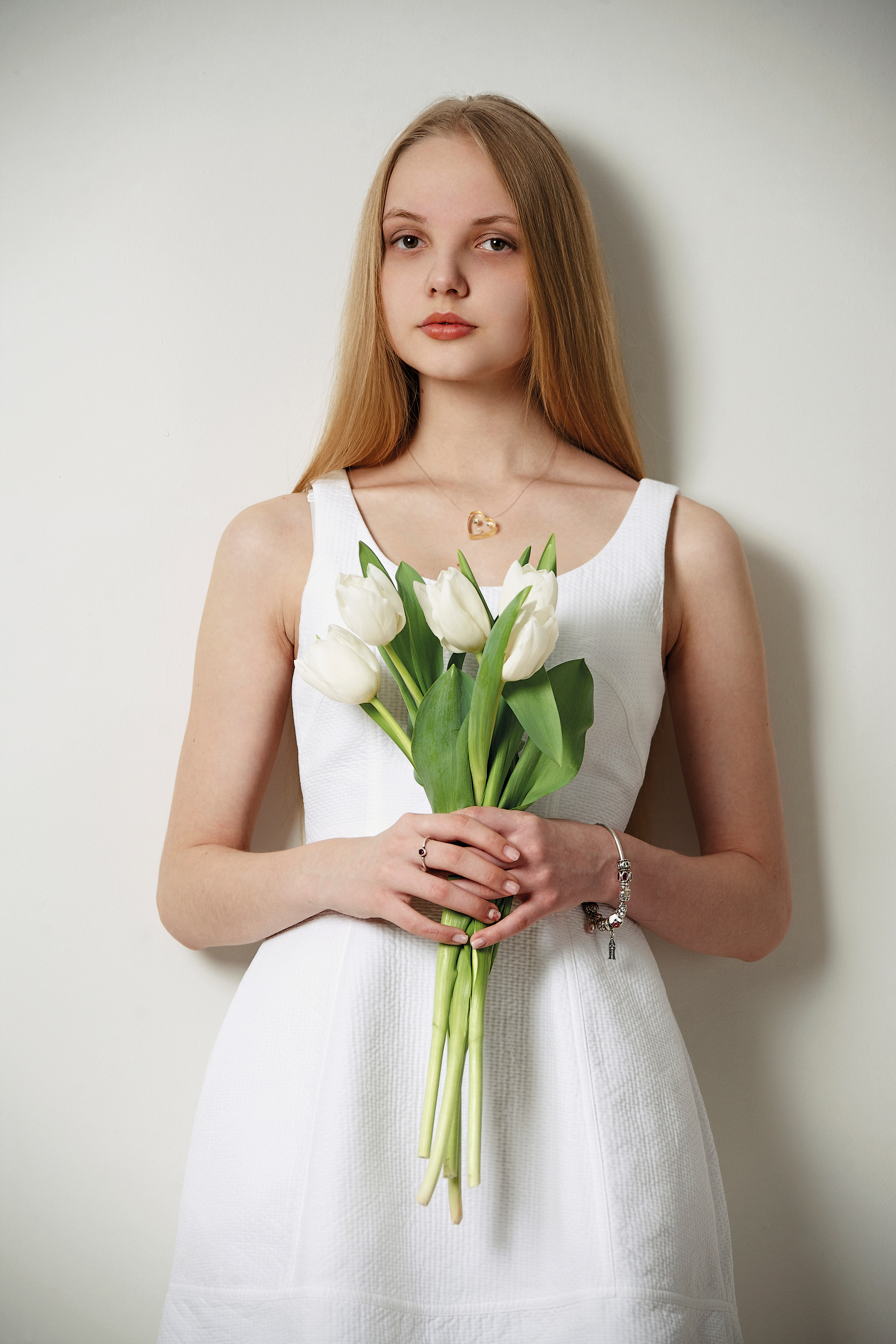 Портретный фотограф для выпускного Ростова-на-Дону. Выпускные альбомы, фотограф Денис Зимин в городе Ростове-на-Дону