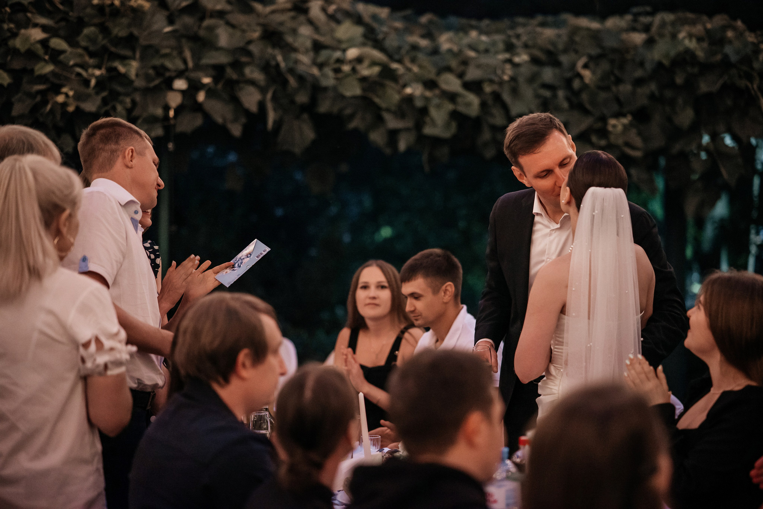 «Свадьба Даши и Артема». Школьный фотограф в Валуйках. Фотосессии для выпускников и изготовление выпускных альбомов в городе Валуйки и в Белгородской области