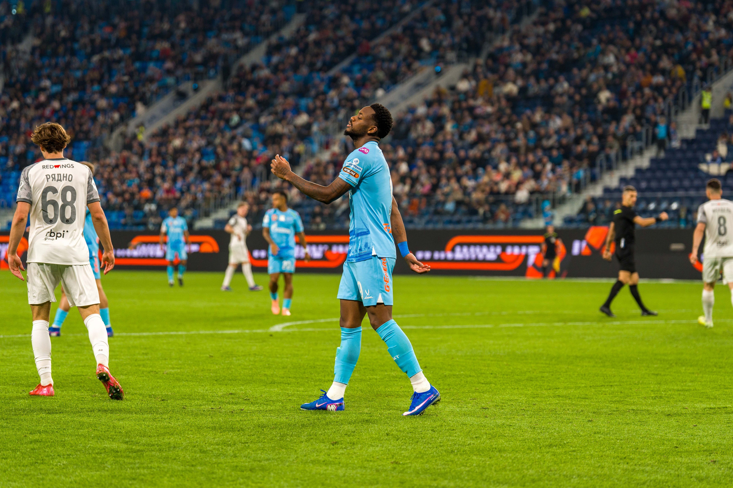 Zenit vs Baltika — RPL 2025/26 match gallery at Gazprom Arena | Anton Gauf. Sports Photographer in Saint Petersburg | Anton Hauff