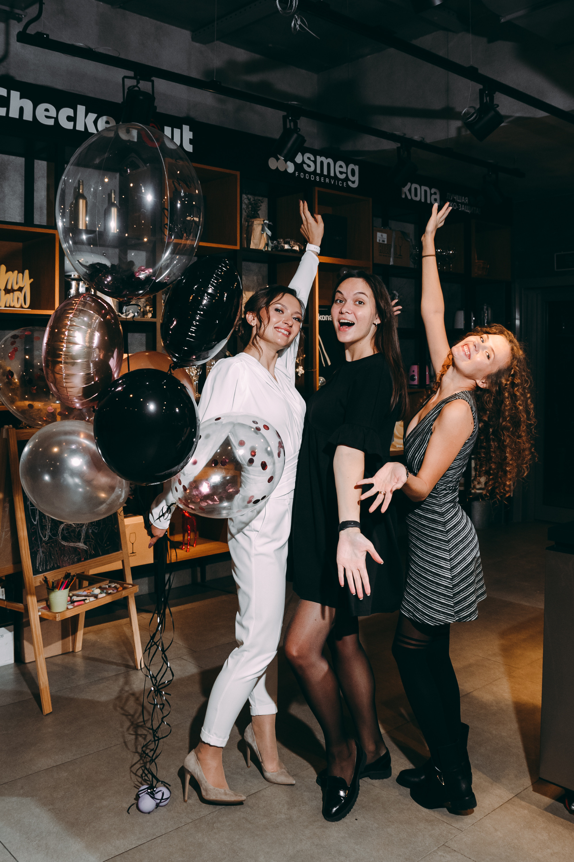 Девичник «Кухня за кулисами». Свадебный фотограф в Новосибирске Алена Цизман