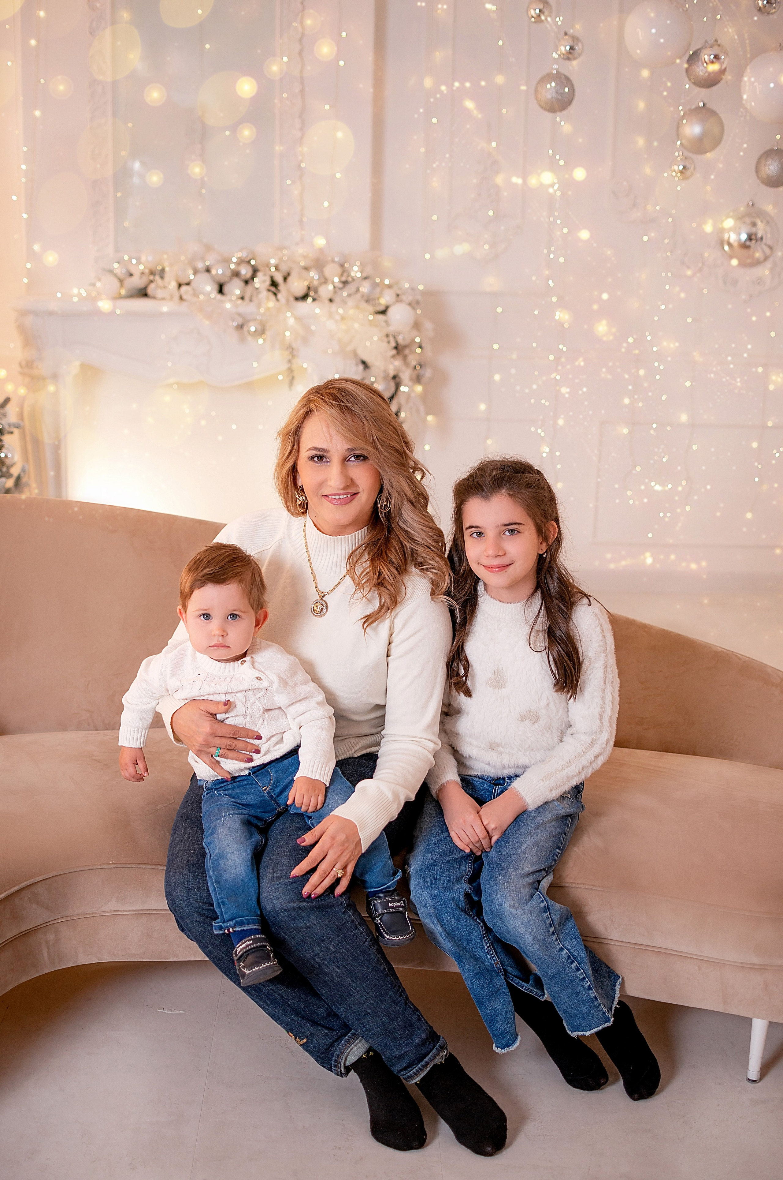 Новогодняя семейная фотосессия в Краснодаре 2023-2024. Фотограф новорожденных Краснодар Малышенко Надежда