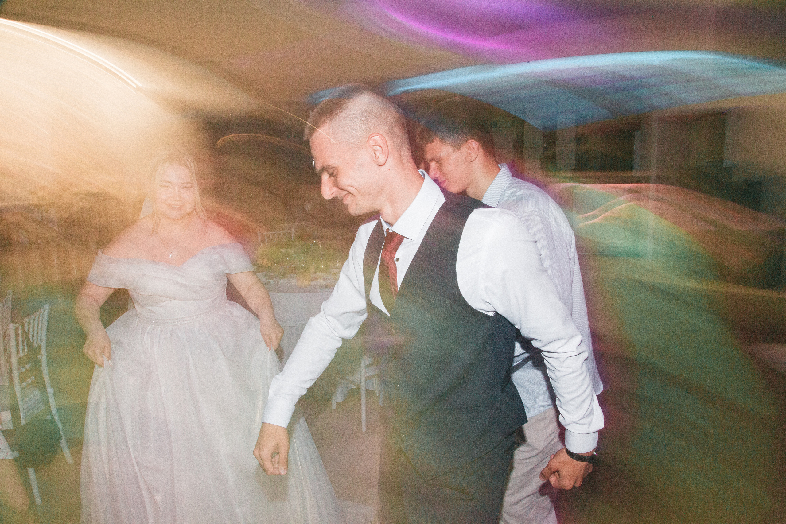 Роман и Анастасия. Свадебный фотограф в Симферополе (Крым) Валерия Воловидник