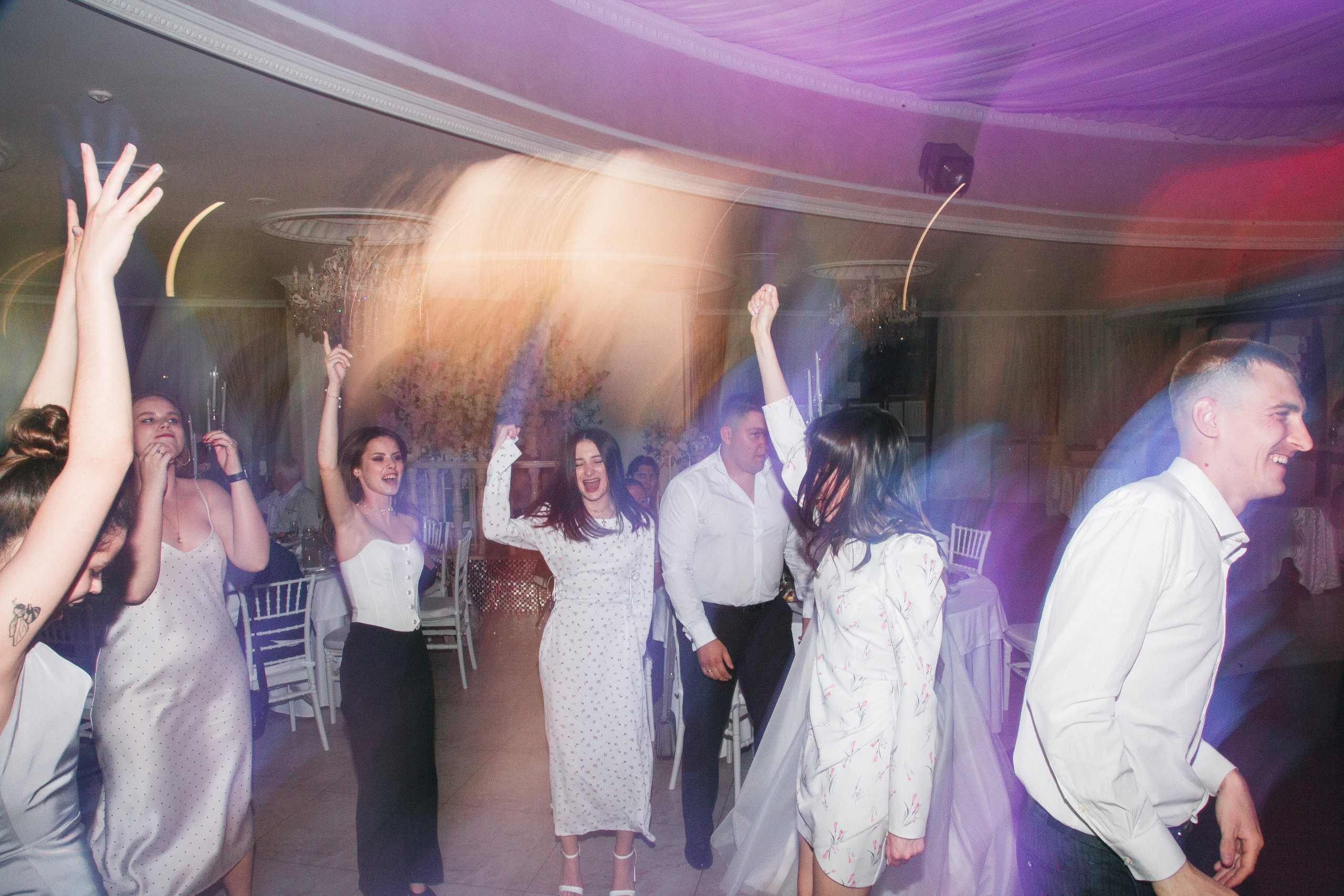 Роман и Анастасия. Свадебный фотограф в Симферополе (Крым) Валерия Воловидник