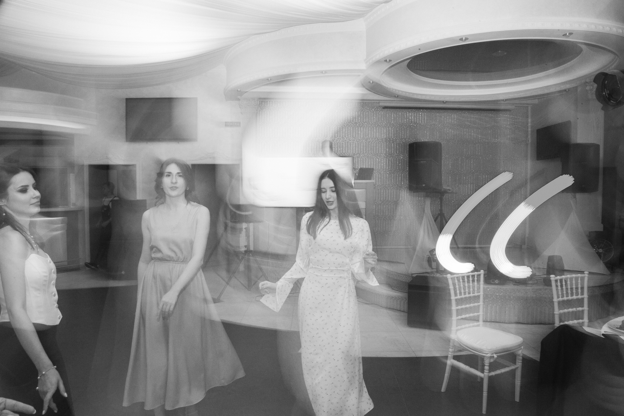 Роман и Анастасия. Свадебный фотограф в Симферополе (Крым) Валерия Воловидник