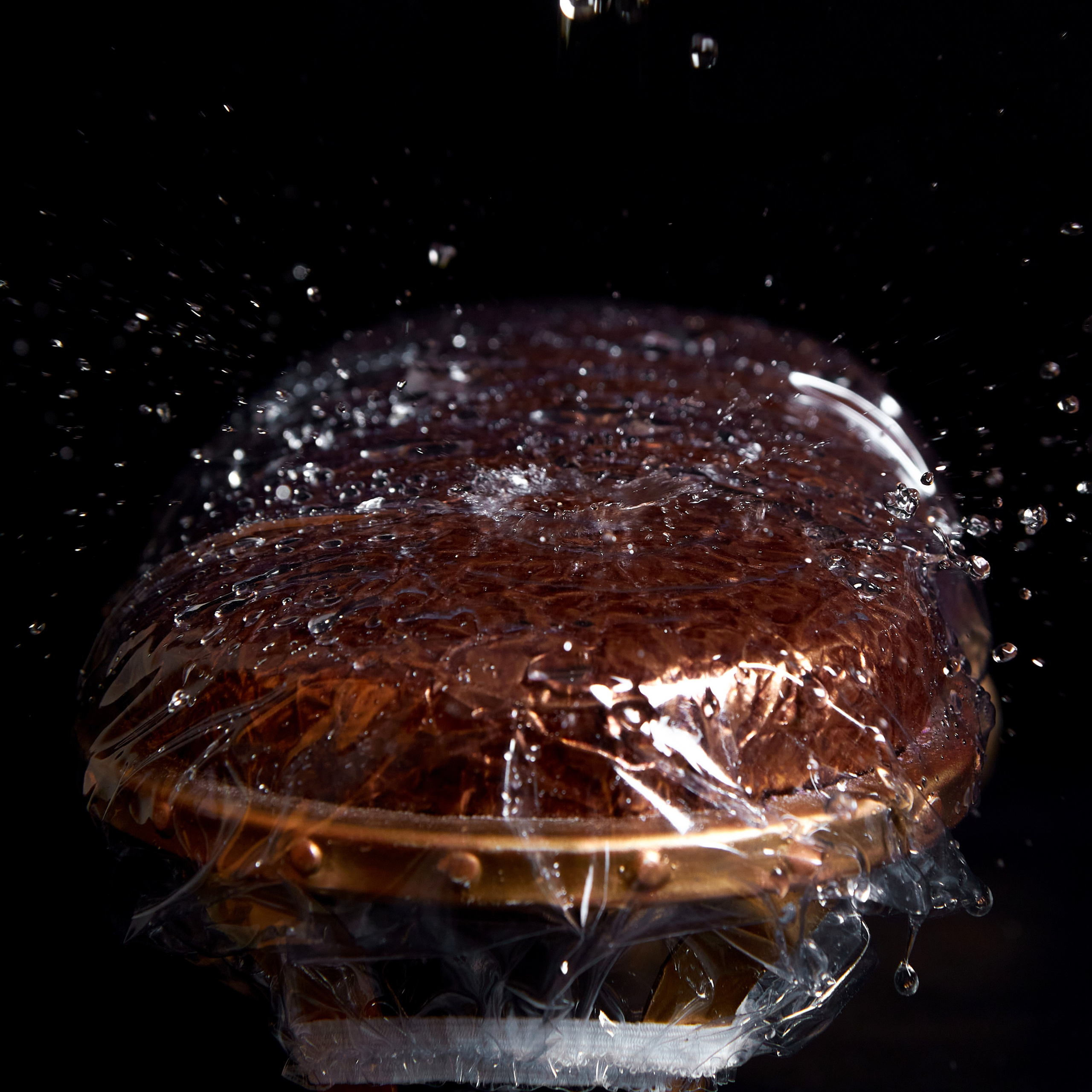 Фотосъёмка для маркетплейсов. Предметный и репортажный фотограф Алексей Кротов