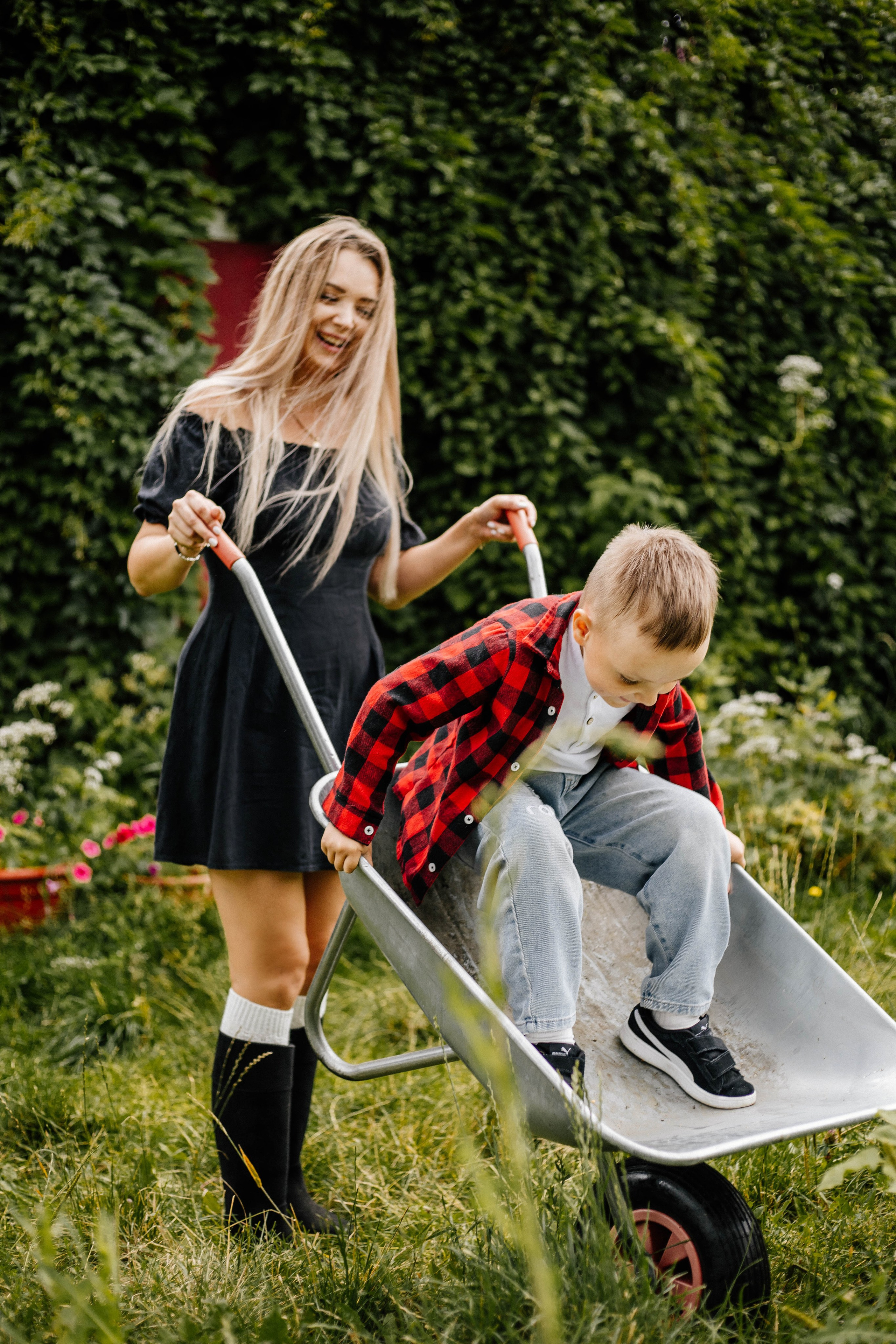 Аня и Семен. Рыжова Тамара