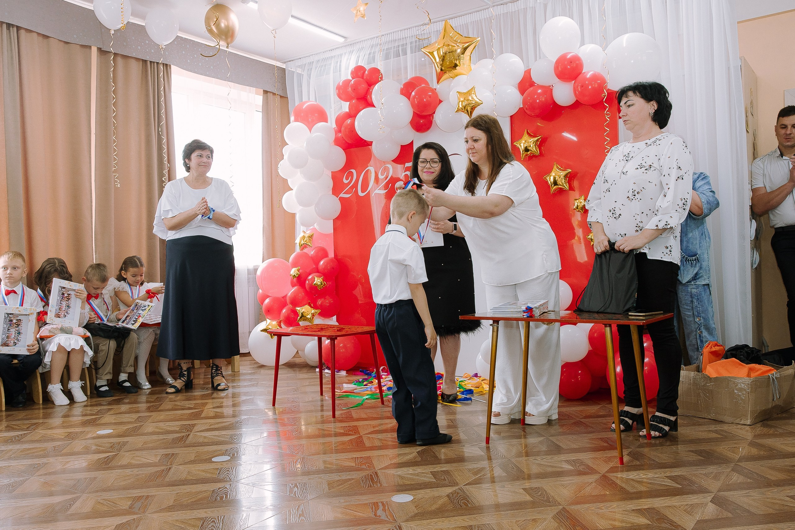 Выпускной в ДС 26. Выпускные альбомы Натальи Бутко: Новороссийск, Анапа, Геленджик