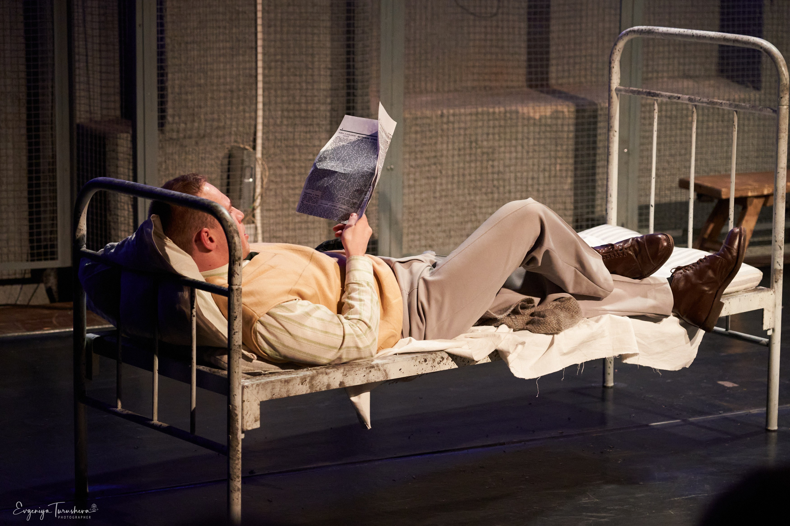 «Не бойся быть счастливым» (по пьесе А. Арбузова «Мой бедный Марат») | 26.01.2024 | ЦАТРА (экспериментальная сцена). Фотограф Евгения Турушева