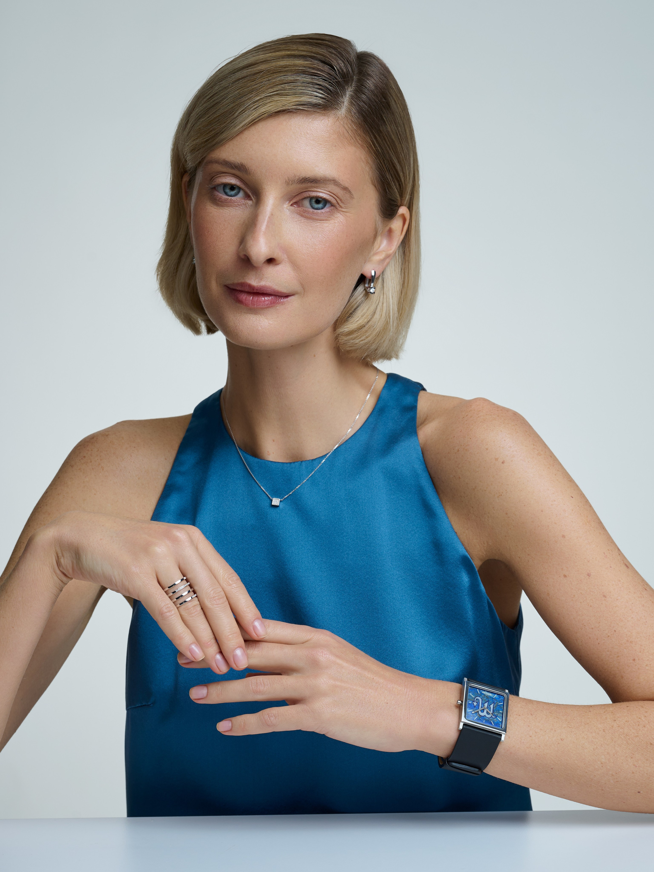 Каталог для бренда AllTime. Фотограф для брендов в Москве Ксения Чупрунова