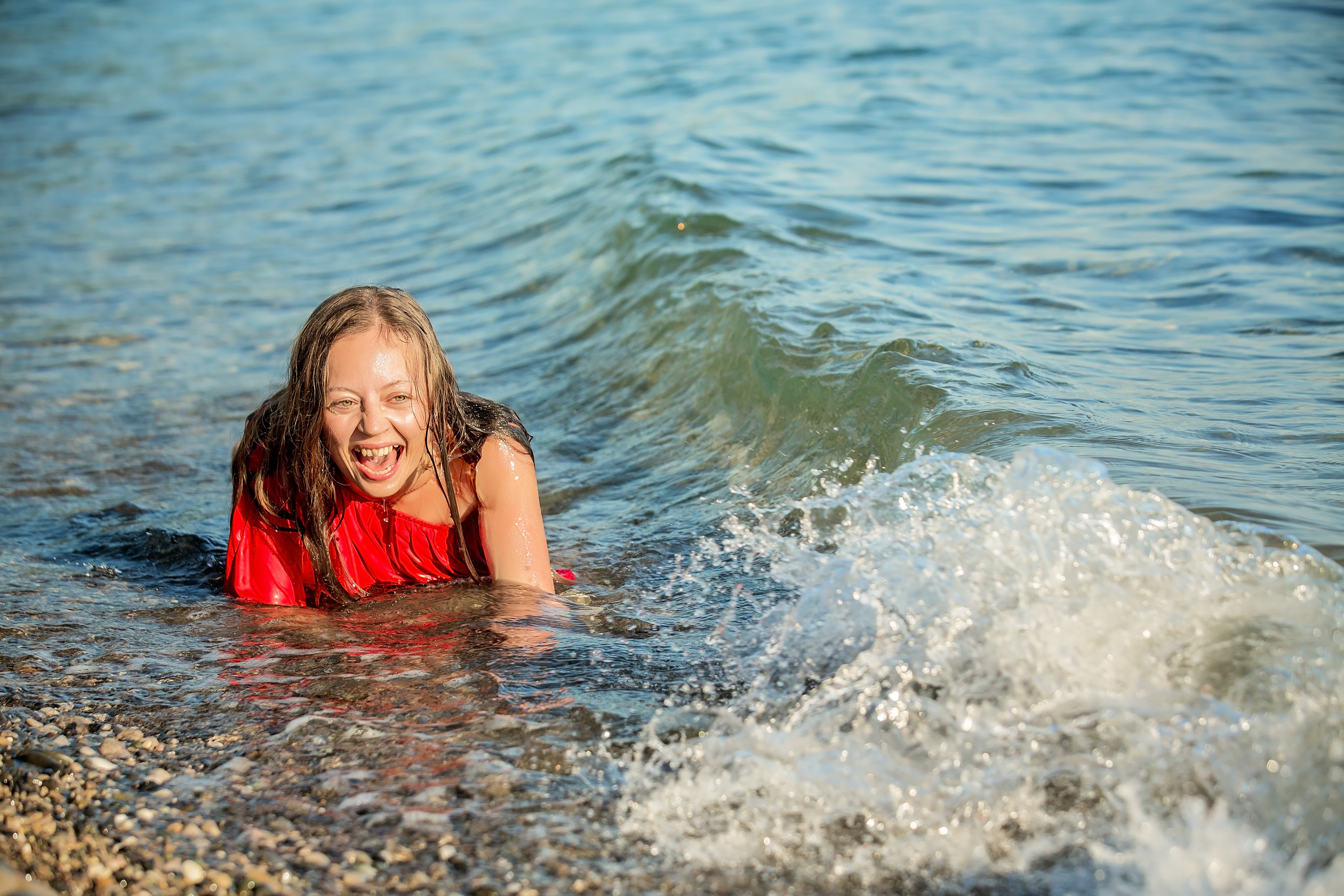 Алло, Галочка? Ты себе не представляешь! Я сейчас улетаю в Гагры. Свадебный и семейный фотограф в Абхазии Эля Цишба
