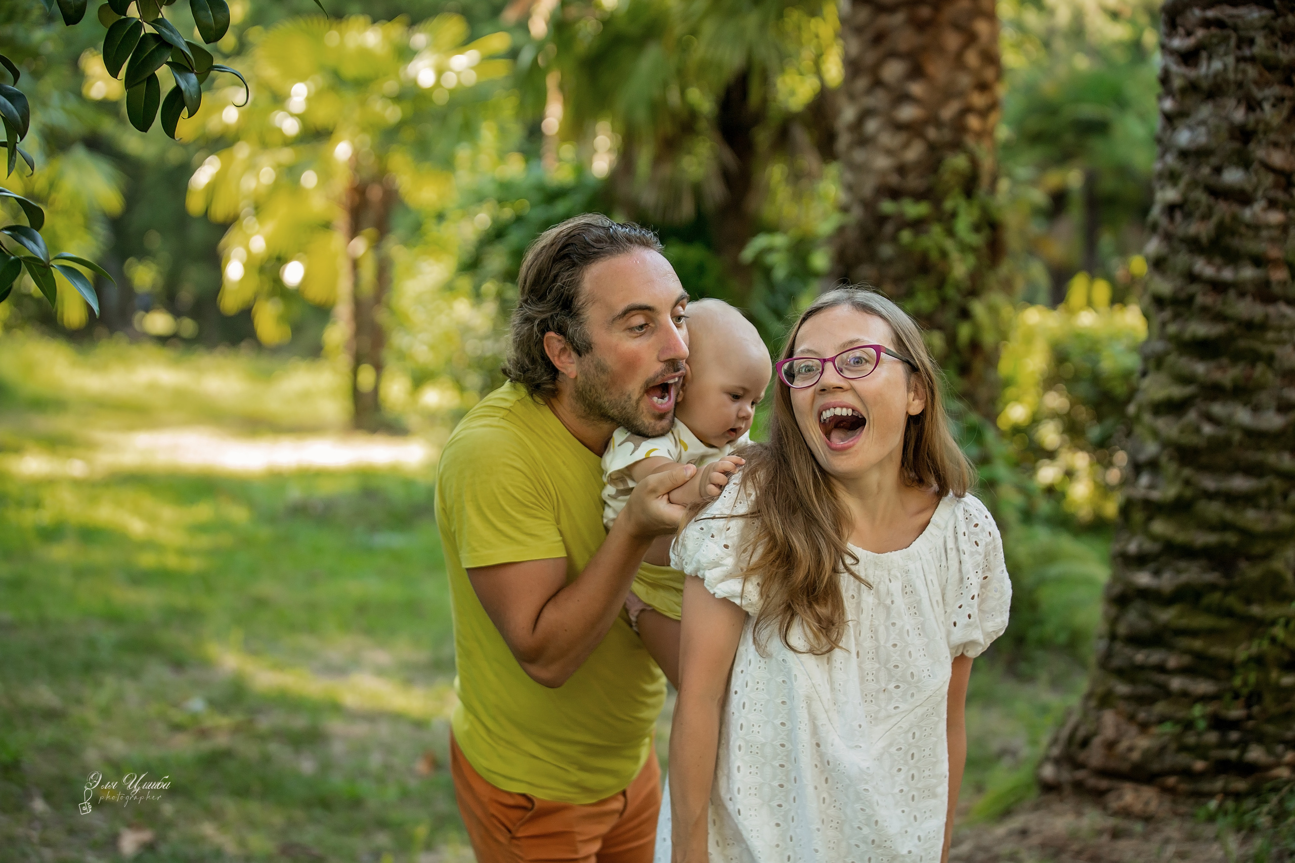 Алло, Галочка? Ты себе не представляешь! Я сейчас улетаю в Гагры. Свадебный и семейный фотограф в Абхазии Эля Цишба