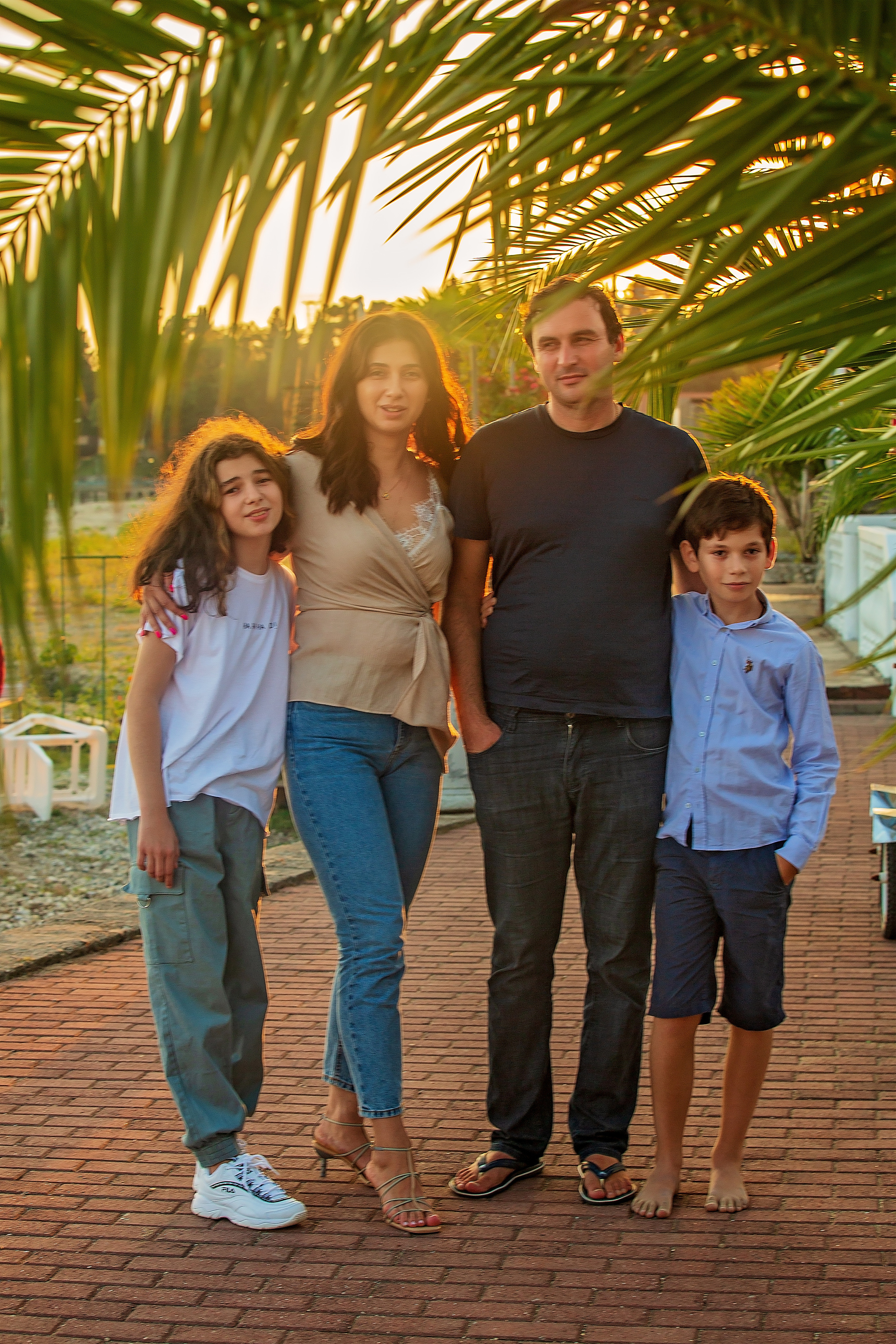 Марии 2 года. Свадебный и семейный фотограф в Абхазии Эля Цишба