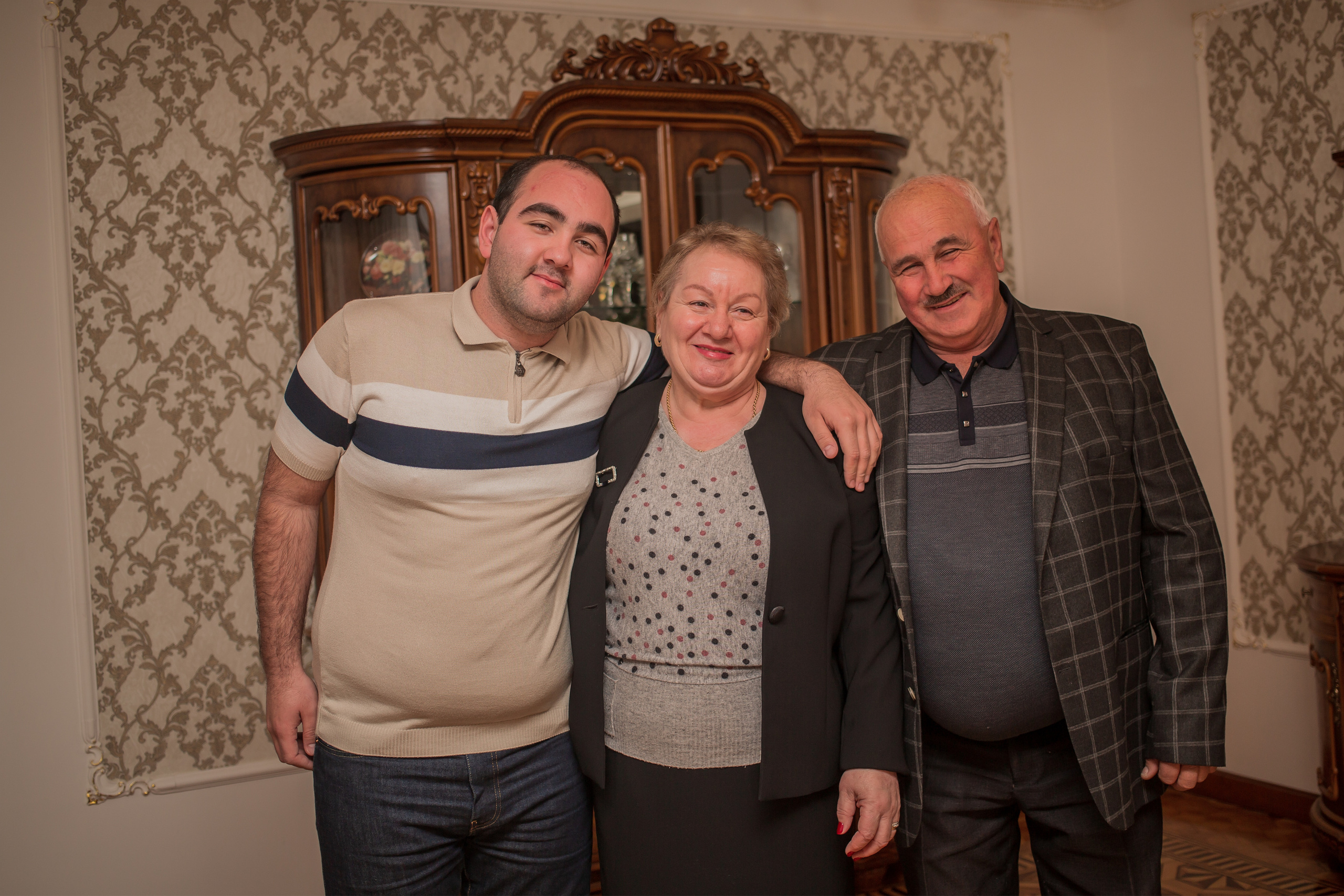 Когда вся семья дома. Свадебный и семейный фотограф в Абхазии Эля Цишба