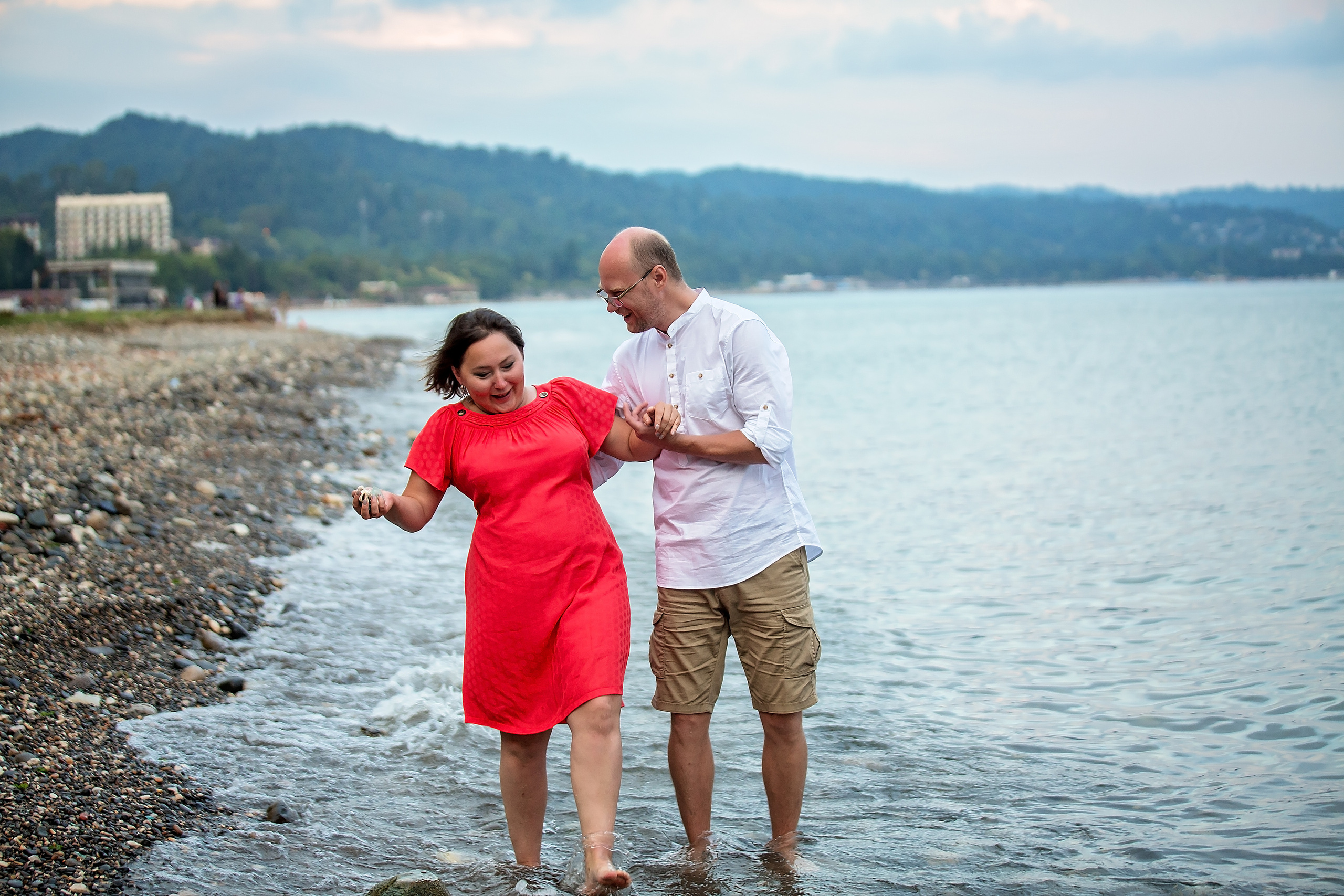 Прогулка по набережной Махаджиров. Свадебный и семейный фотограф в Абхазии Эля Цишба