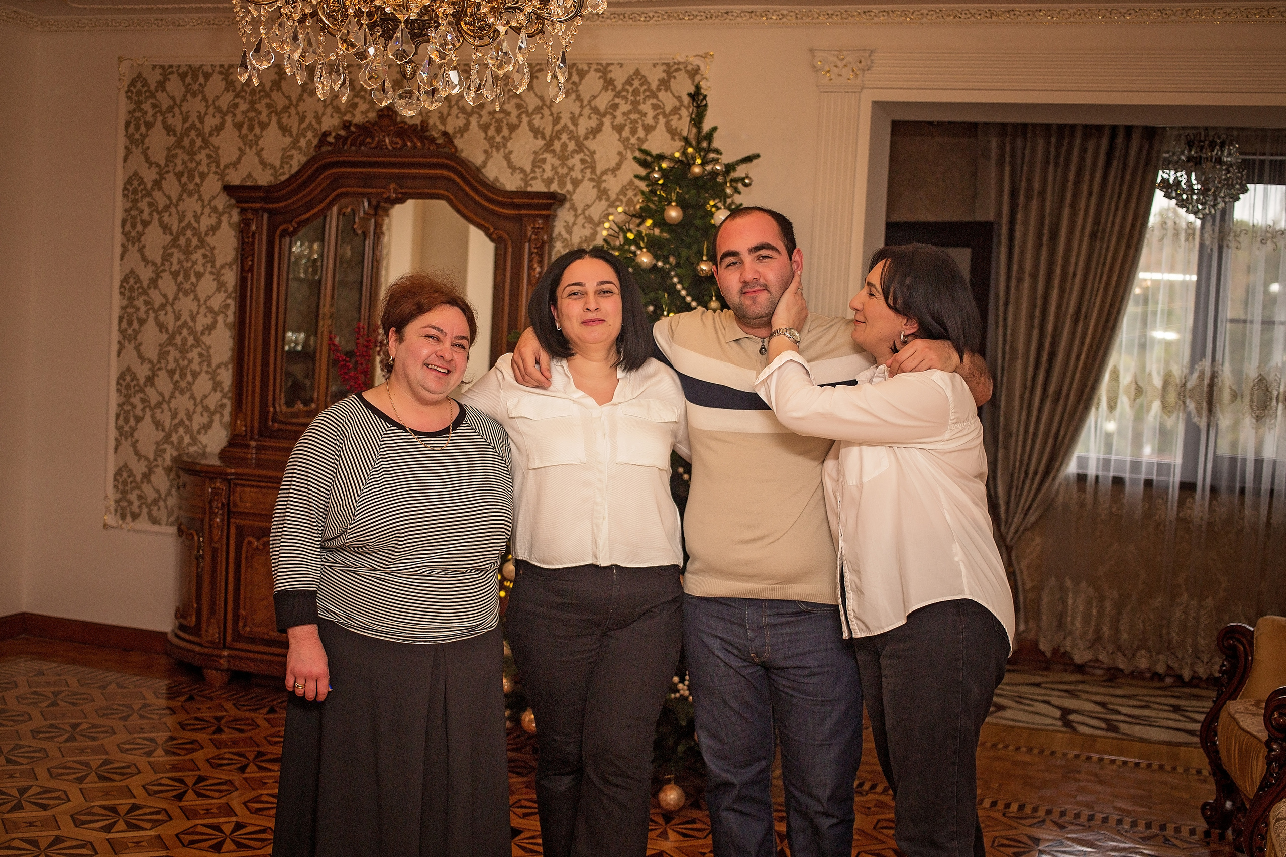 Когда вся семья дома. Свадебный и семейный фотограф в Абхазии Эля Цишба