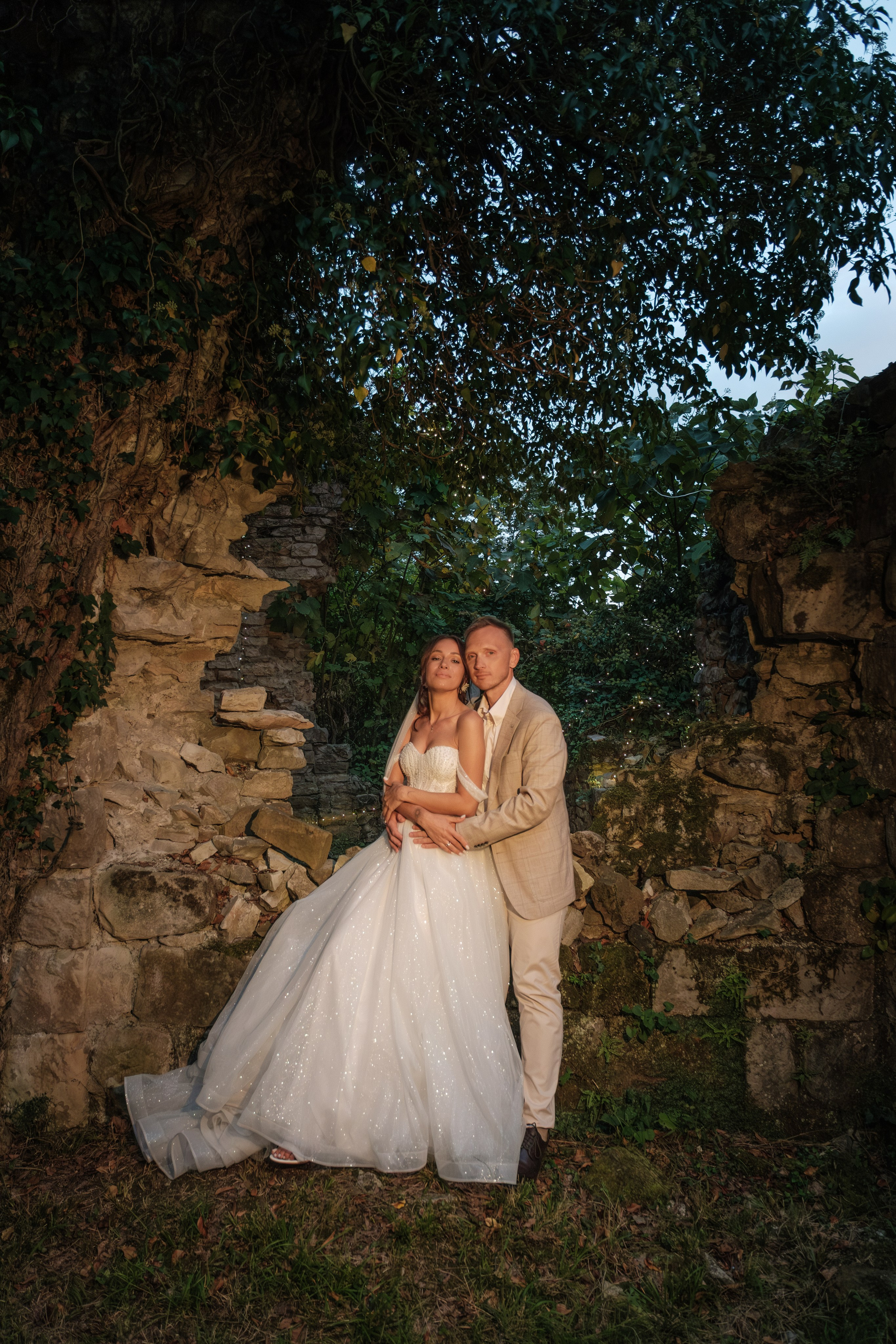 Две Здезды — Храм 19 века. Свадебный Видеограф Фотограф в Сочи