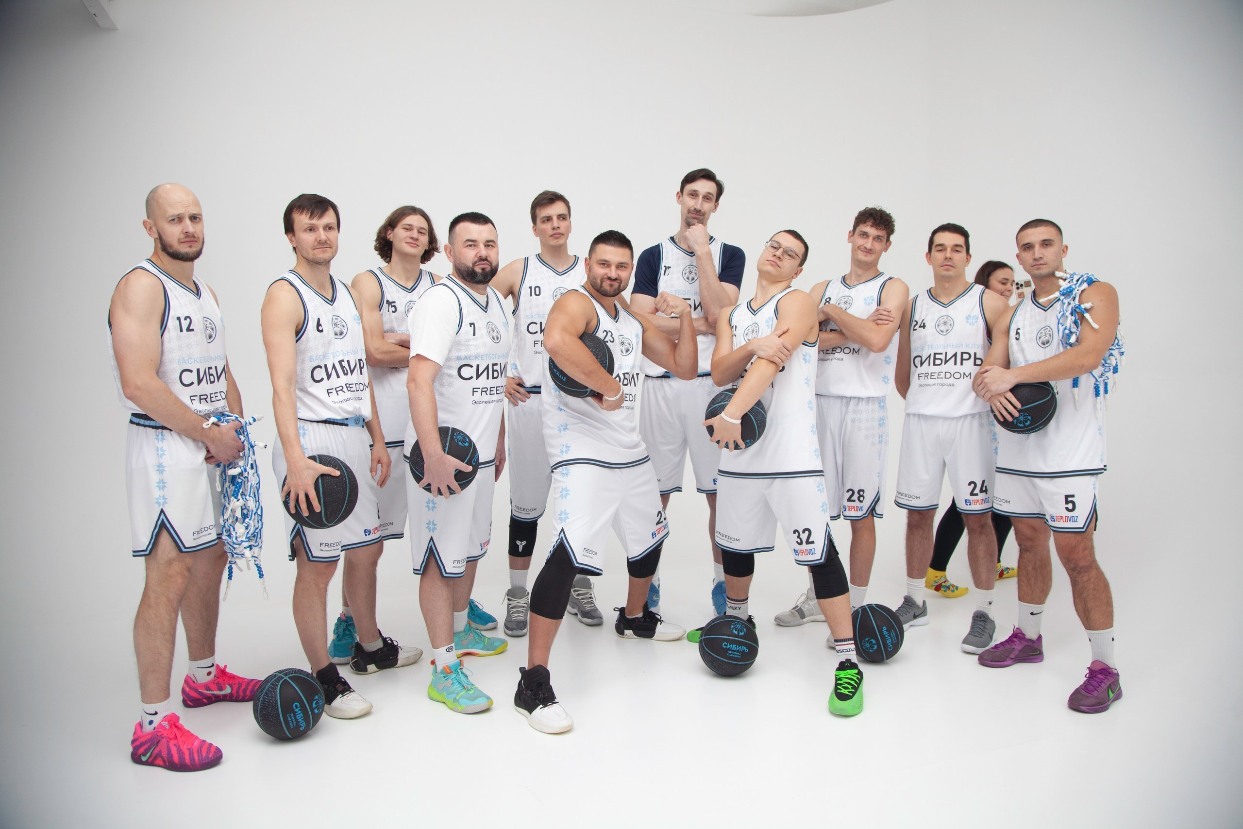 СТУДИЙНАЯ СЪЕМКА. Фото. Спортивный фотограф, трансляция, звук и свет в Новосибирске