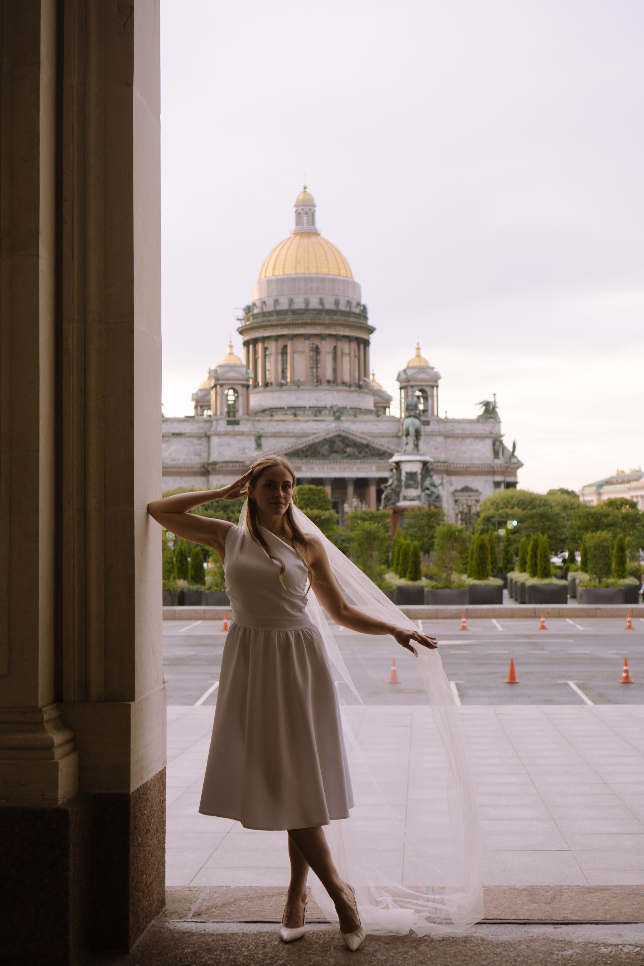 СВАДЕБНАЯ СЬЕМКА С ИСАКИЕВСКИМ СОБОРОМ, АСТОРИЯ И ЗАКОНОДАТЕЛЬНОЕ СОБРАНИЕ. Профессиональный фотограф, Санкт-Петербург — Виктория Богомолова