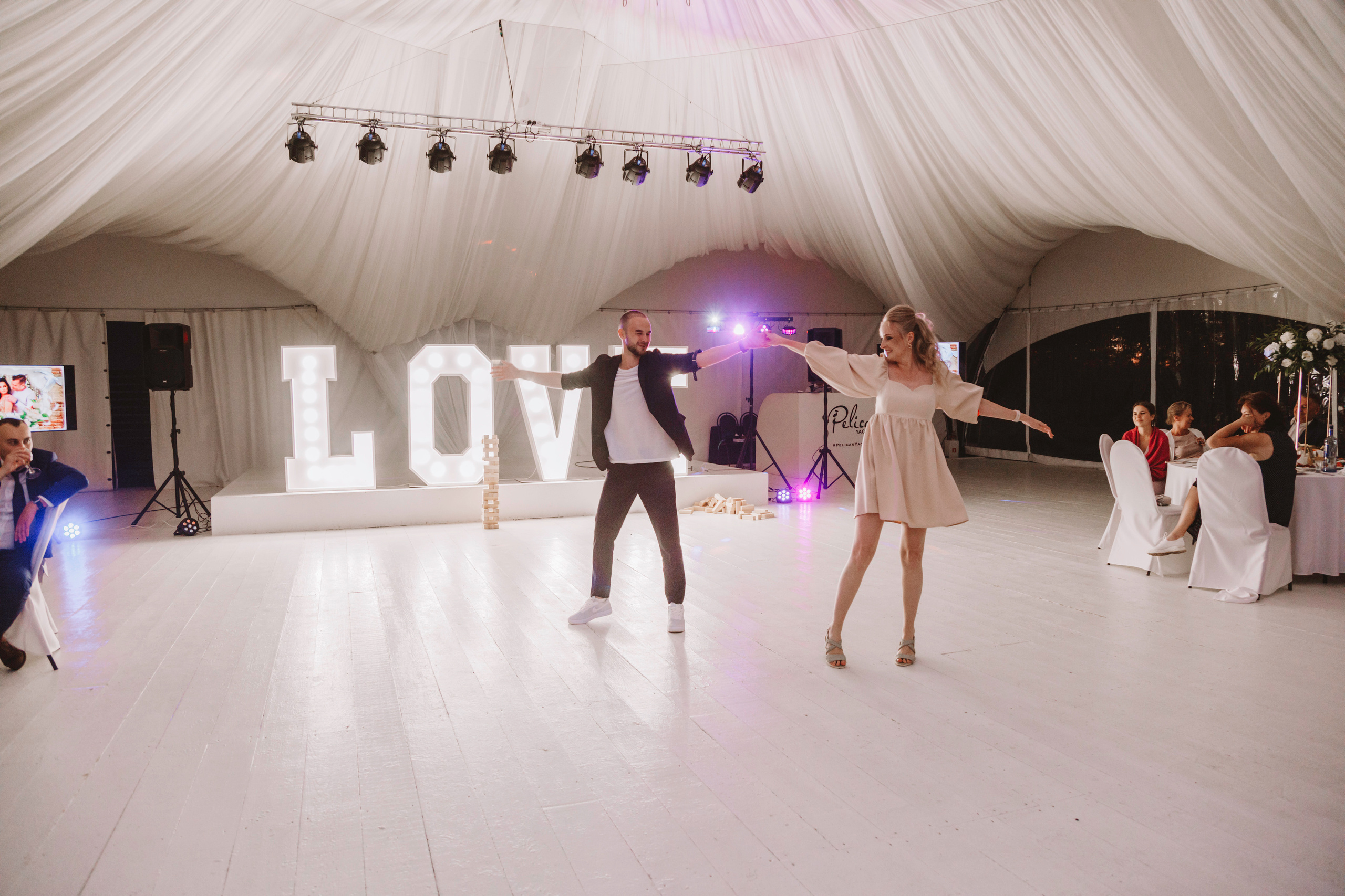 Иван и Юлия. Свадебный и семейный фотограф Анастасия Романова в Москве и Московской области