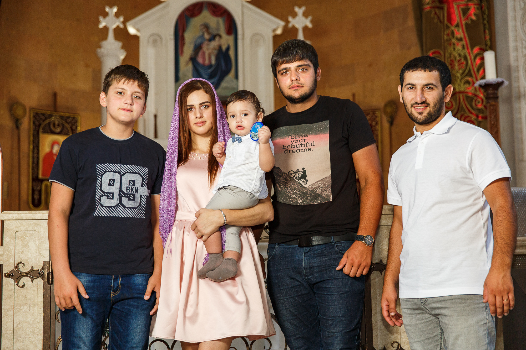 Крещение в Армянской Церкви. Профессиональная фотосъёмка интерьеров, предметная фотосессия еды для меню г. Анапа