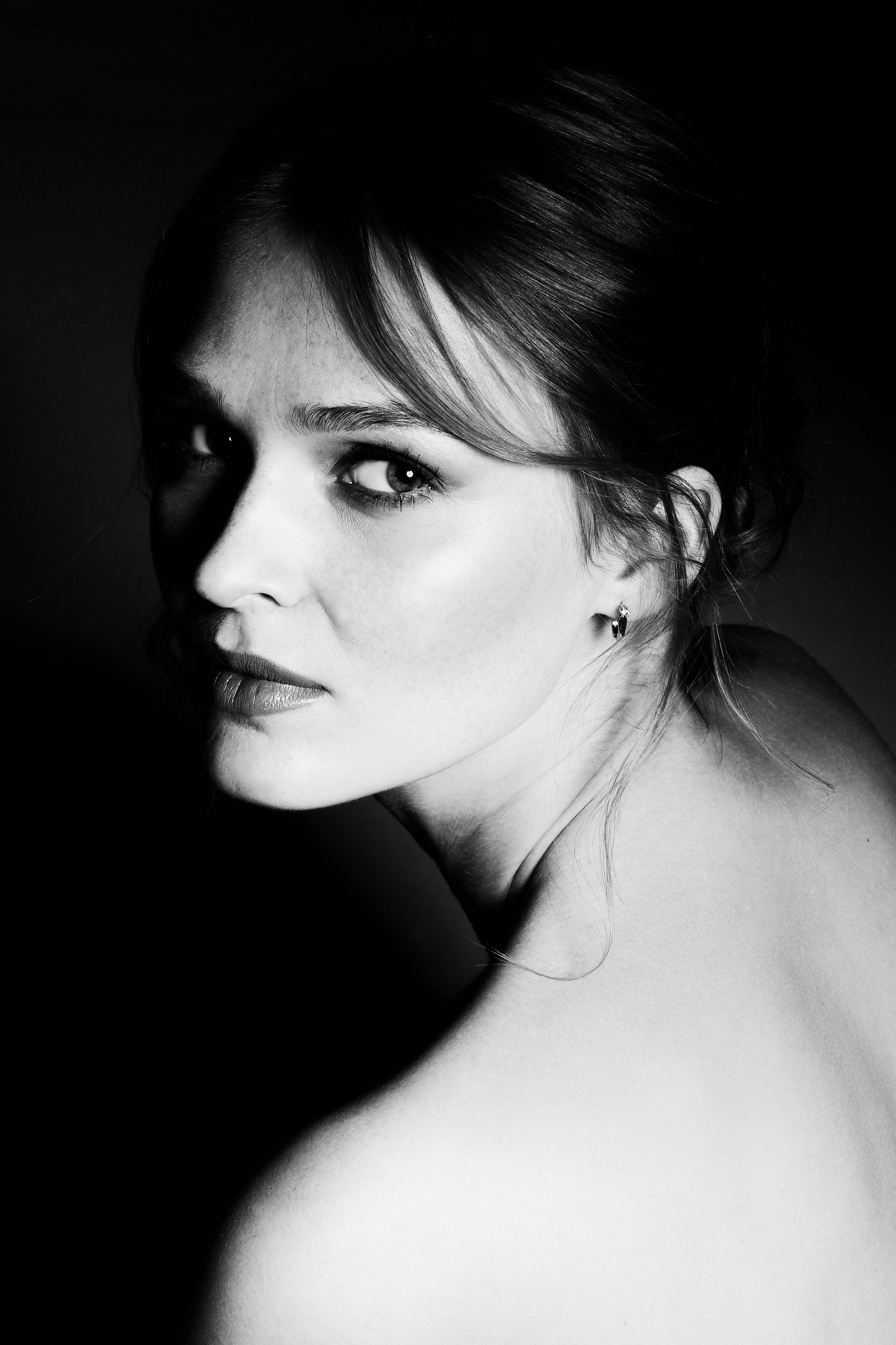 Женский портрет. Главная