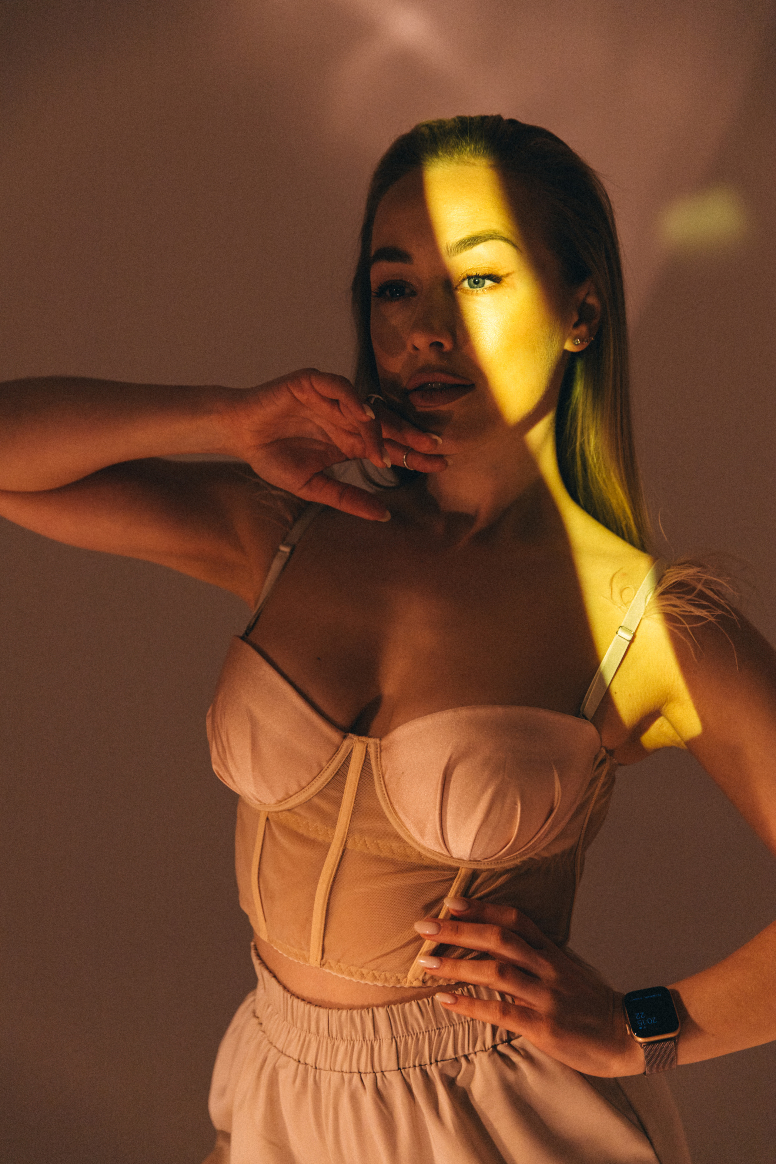 Studio. ФОТОГРАФ