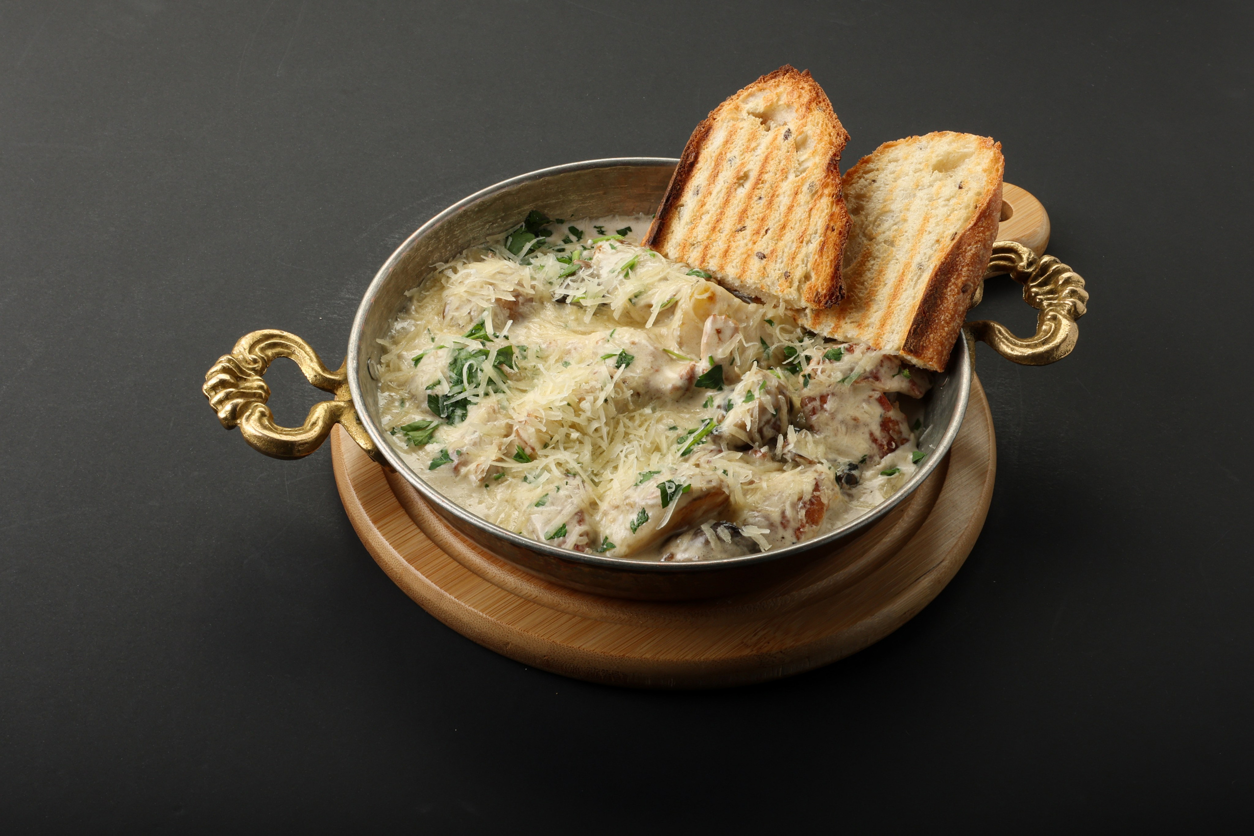 APPLEMANIA. Фотограф Самира Абдуллаева