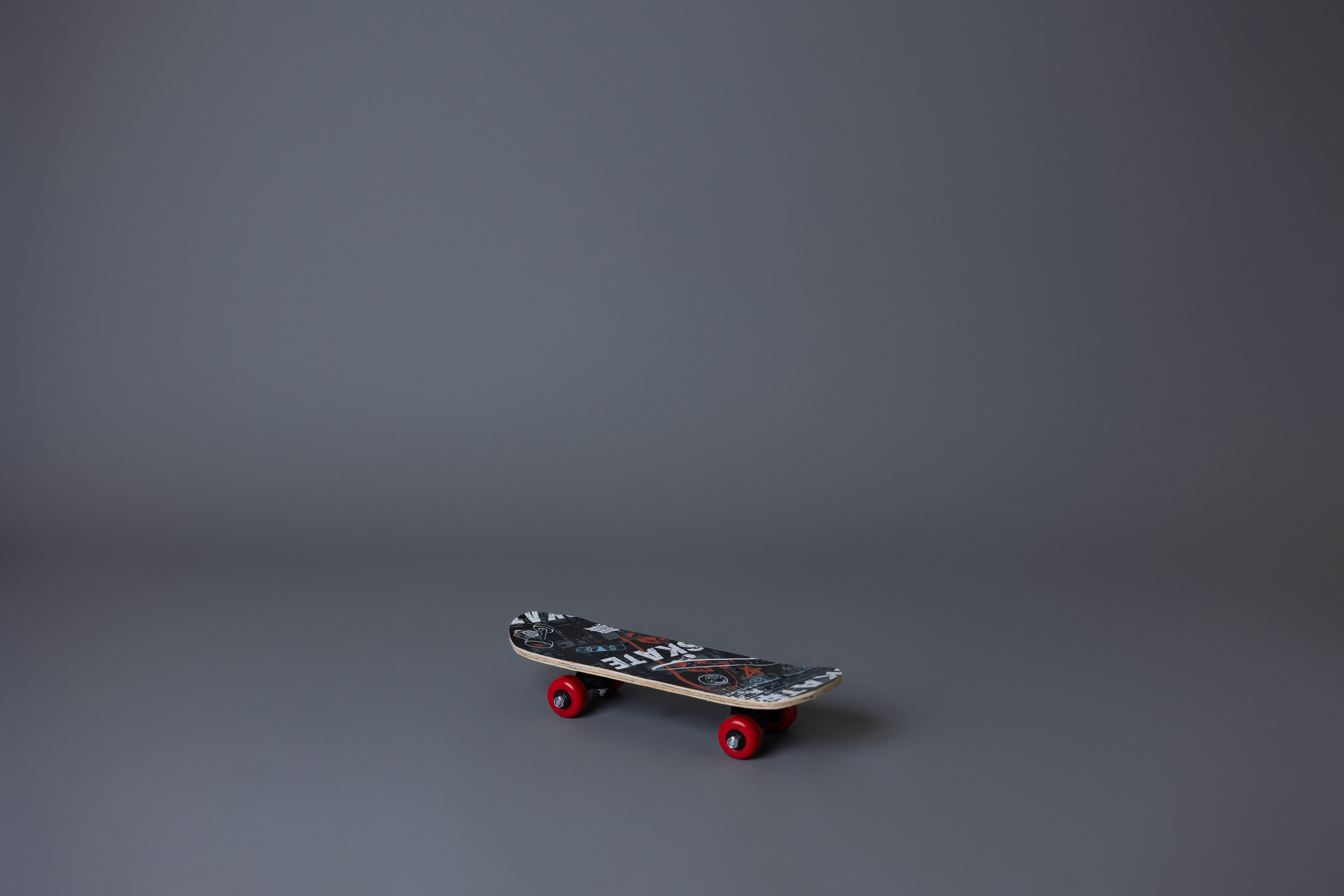 ДЕРЕВЯННЫЙ РЕКВИЗИТ. Фотостудия в Строгино