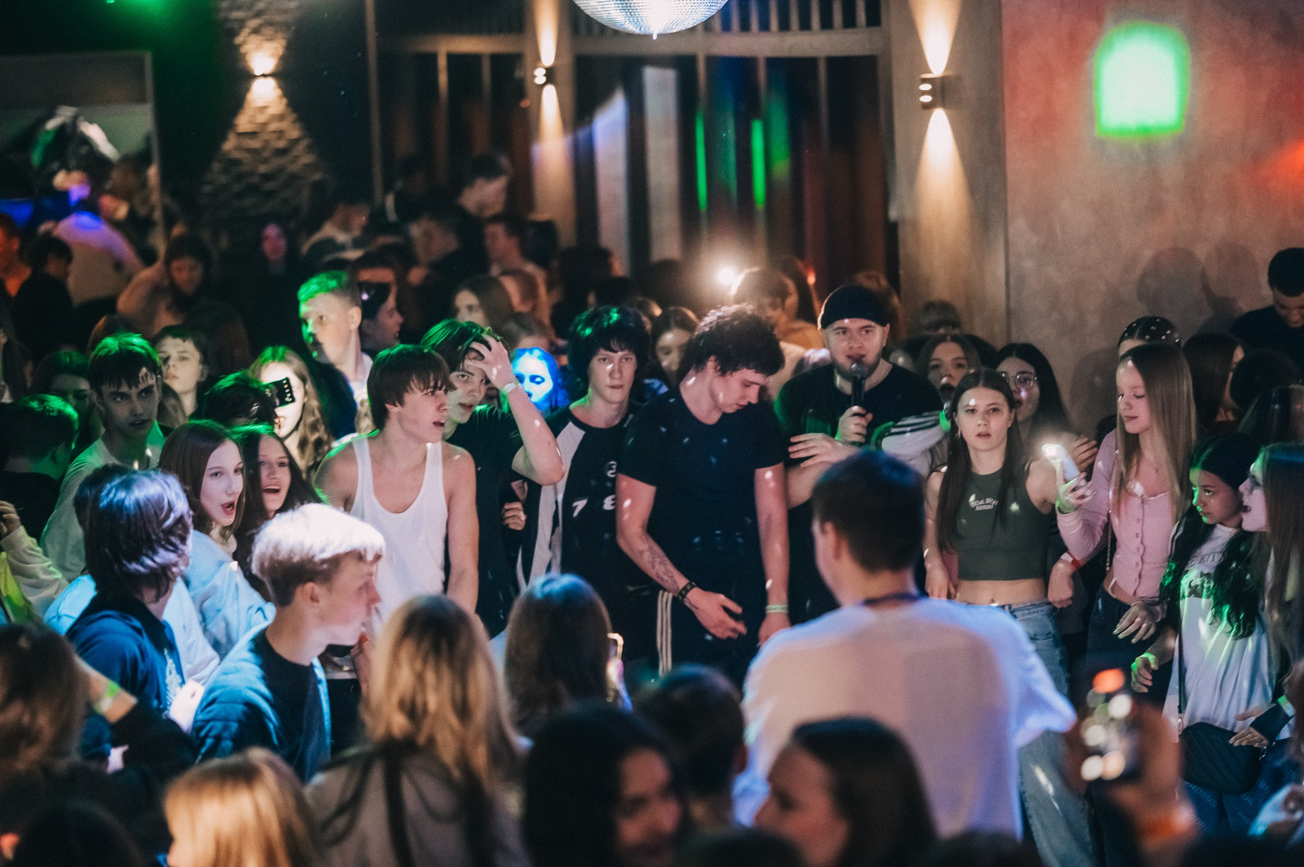 8 MARCH WOMENS DAY PARTY. Фотограф в Кемерово Владислав Шульц