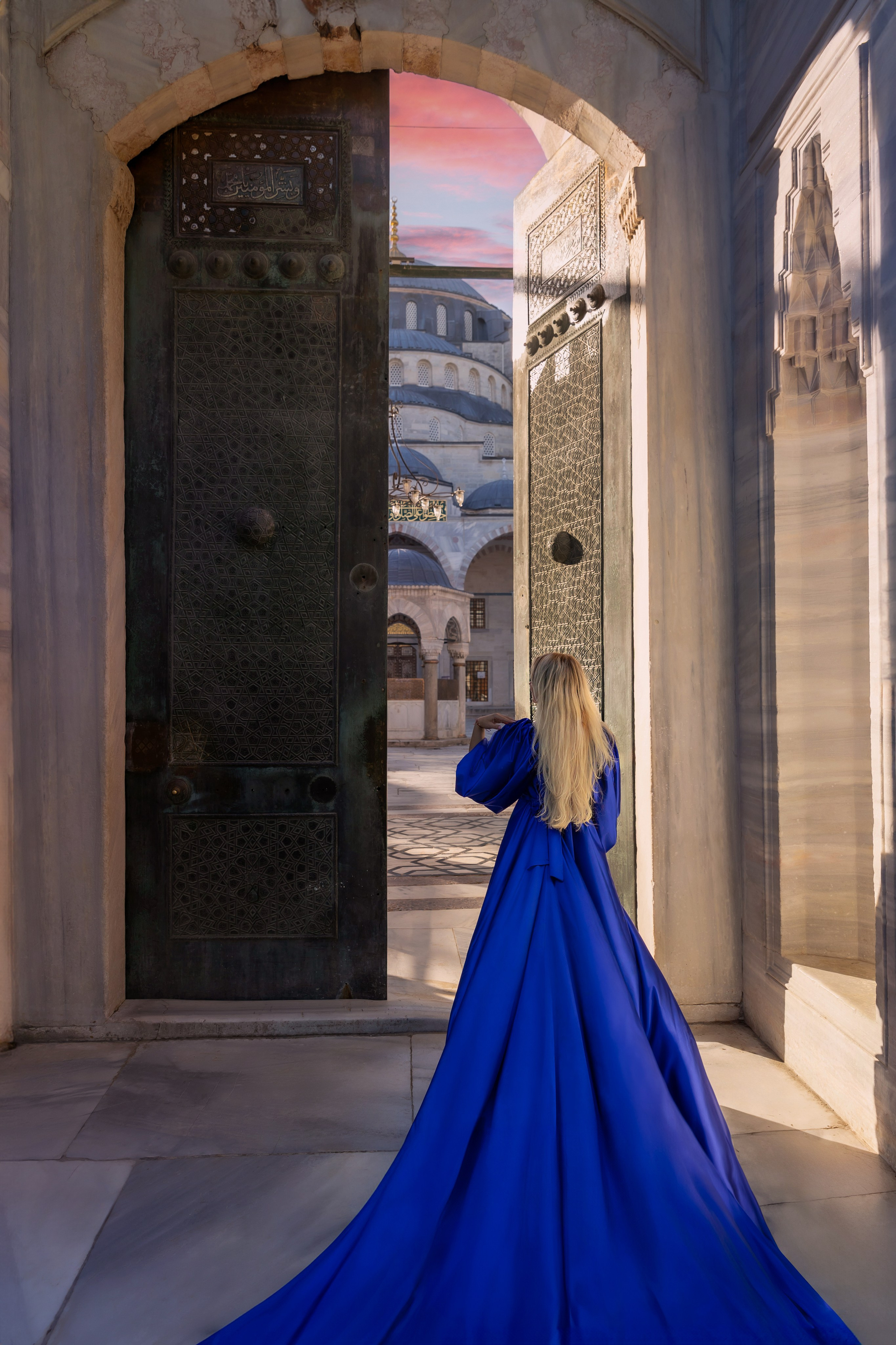 СУЛТАНАХМЕТ. Фотограф в Москве и Стамбуле. Мастер сказочных фотографий