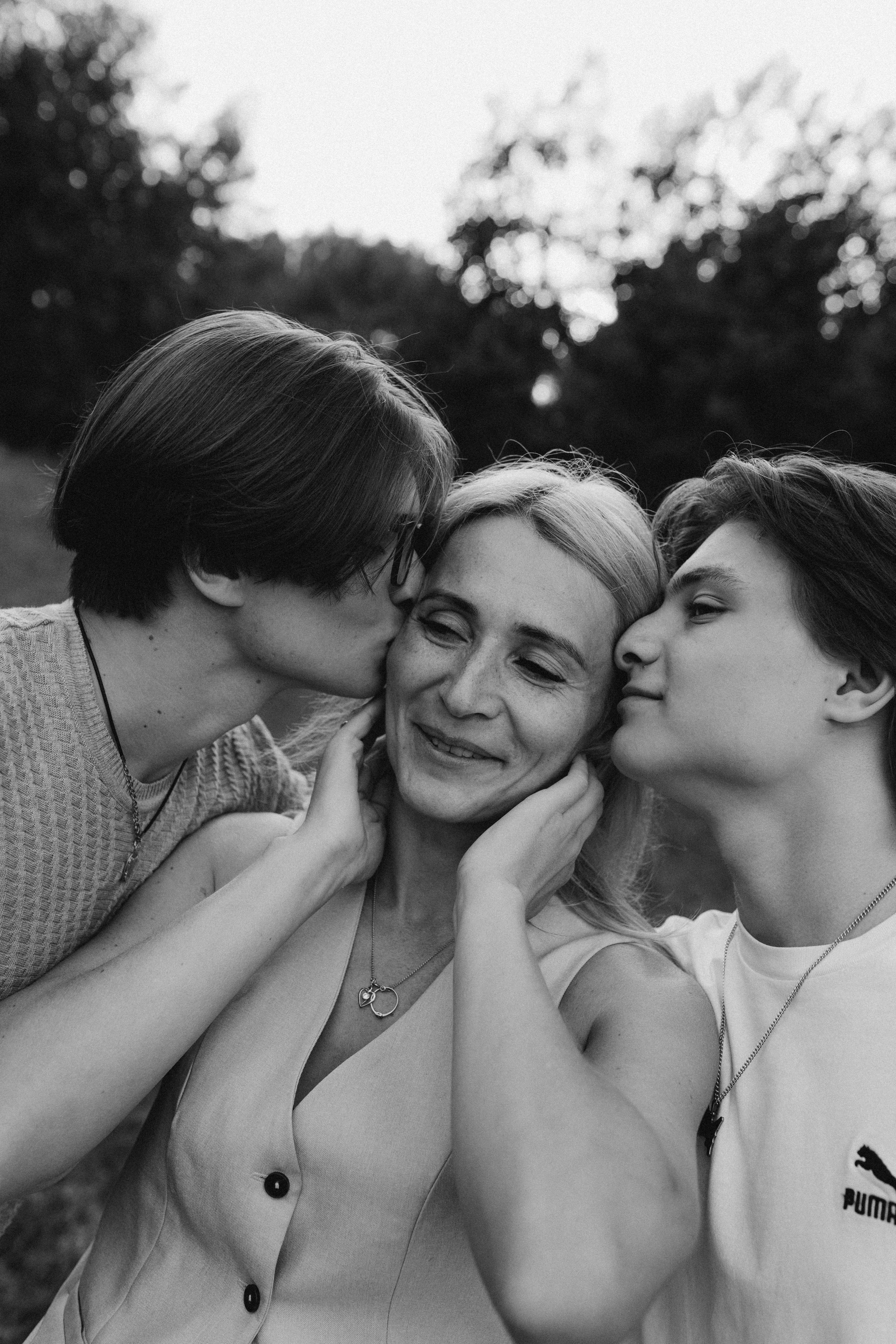 Наташа, Андрей, Эмиль, Стас, Ярослав и Арчи. Фотограф НОГИНСК, Москва, Анастасия Белая