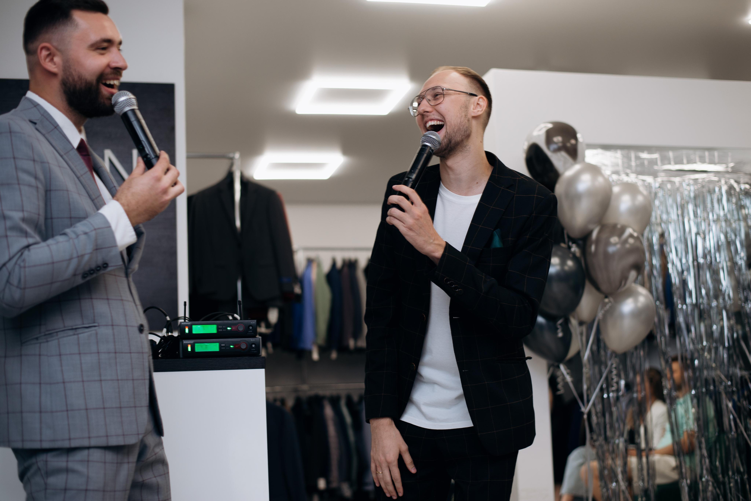 Мероприятия. Ведущий мероприятий  — Александр Шилов