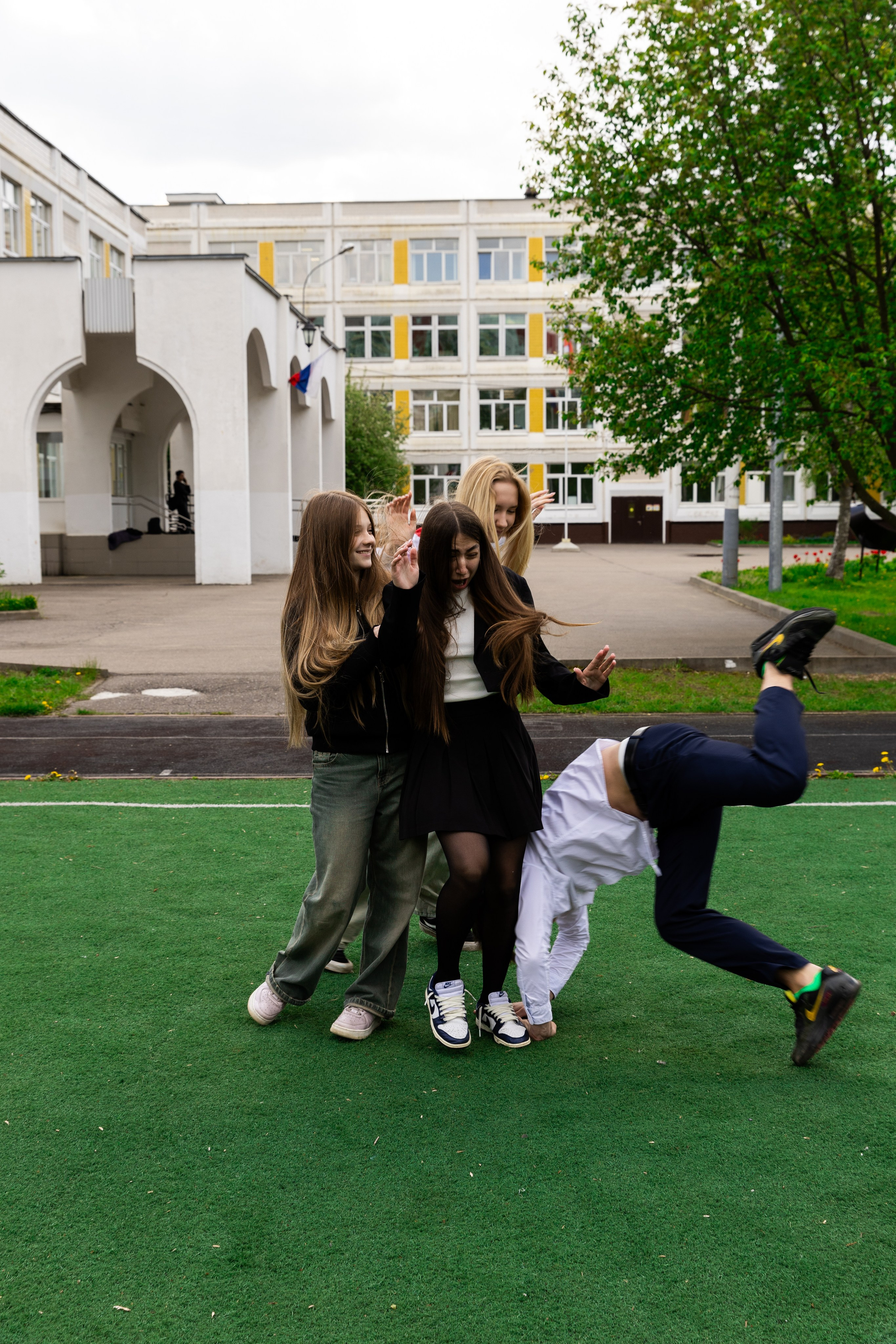 Школьные фотографии. Выпускные альбомы с оживающими фотографиями. Москва, Балашиха