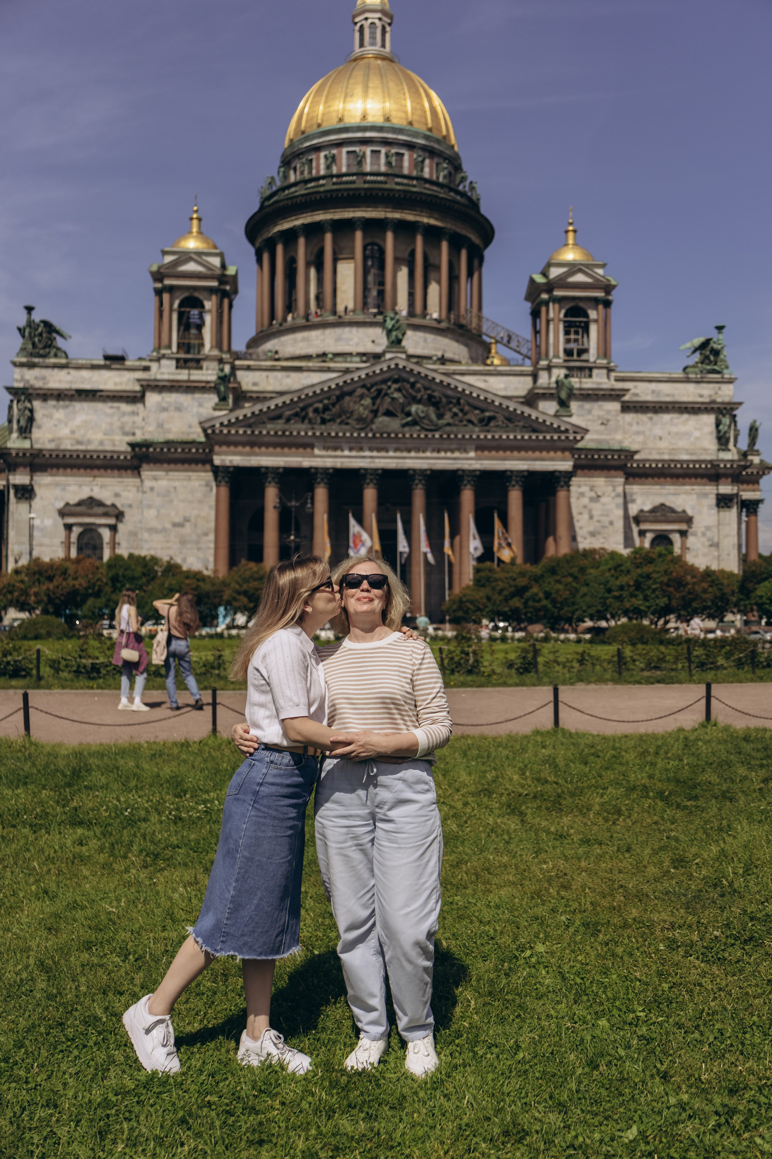 Семейная прогулка на Исаакиевском соборе. Семейный и свадебный фотограф в Санкт-Петербурге Екатерина Васильева