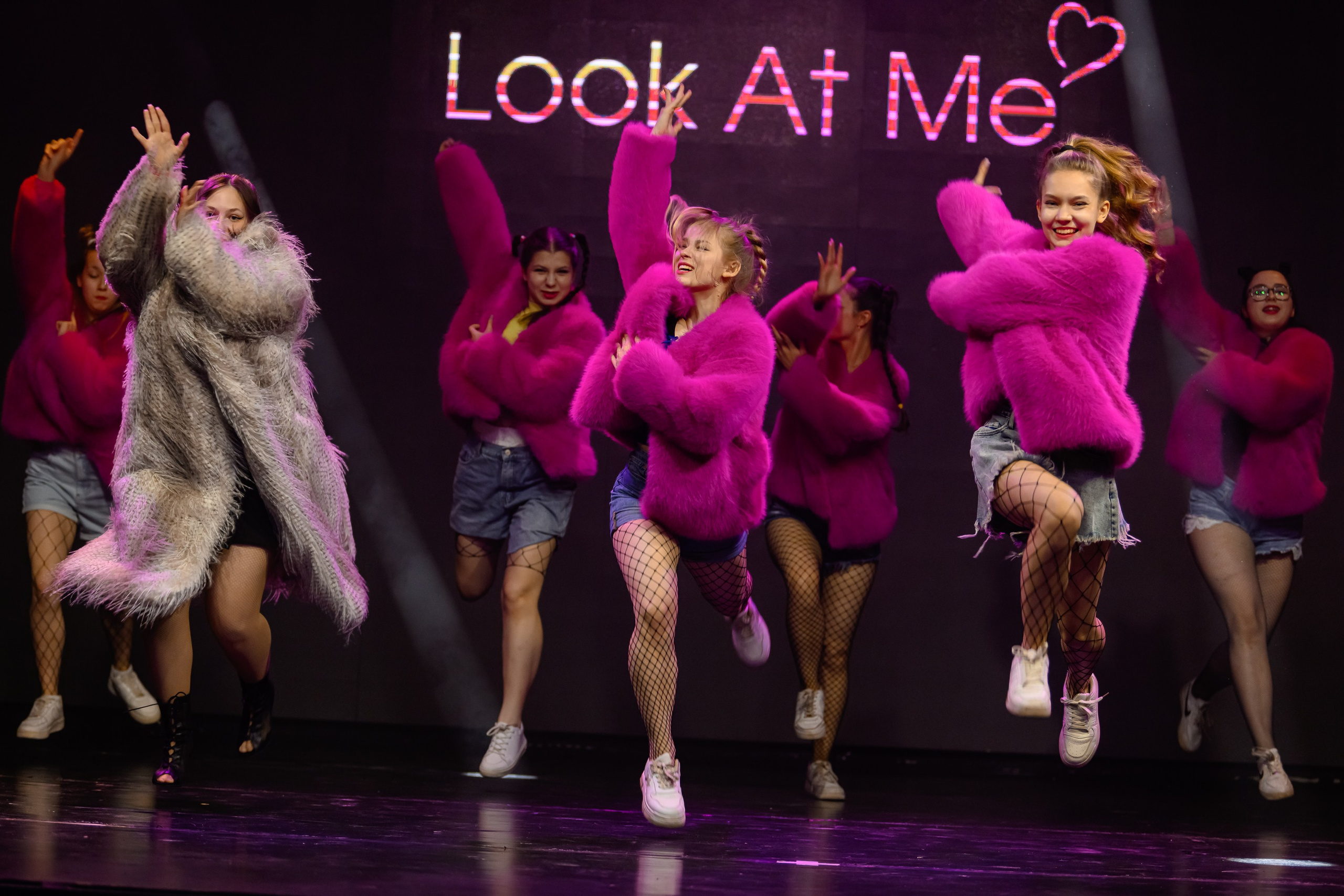 Look at me. Репортажный фотограф в Санкт-Петербурге Алексеева Дарья